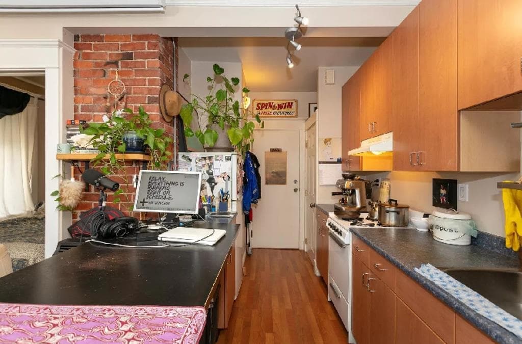 2822 Victoria Drive, Vancouver, V5N 4L6 — photo 4