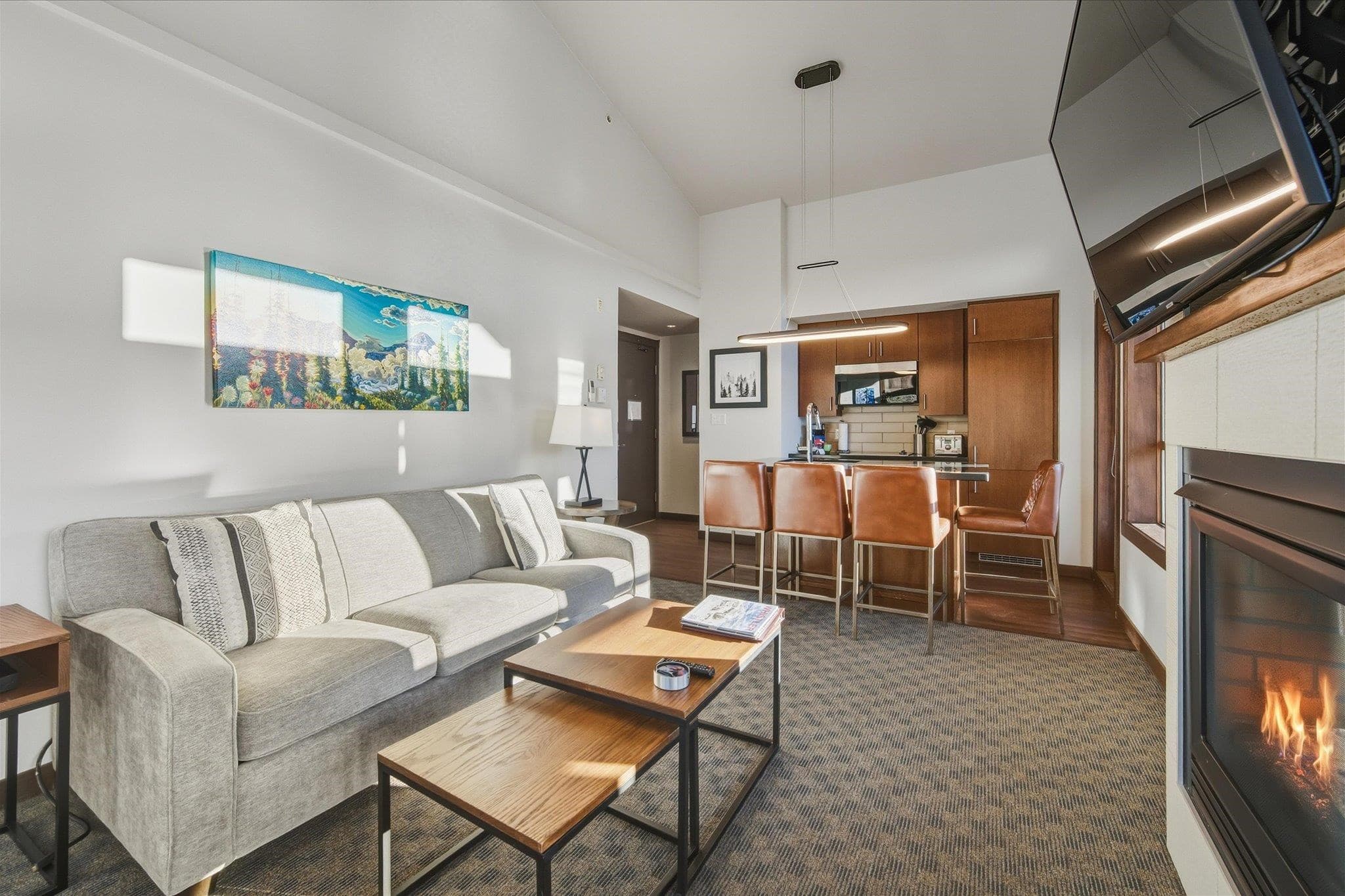 308 D - 2020 London Lane, Whistler, V0N 1B2 — photo 4
