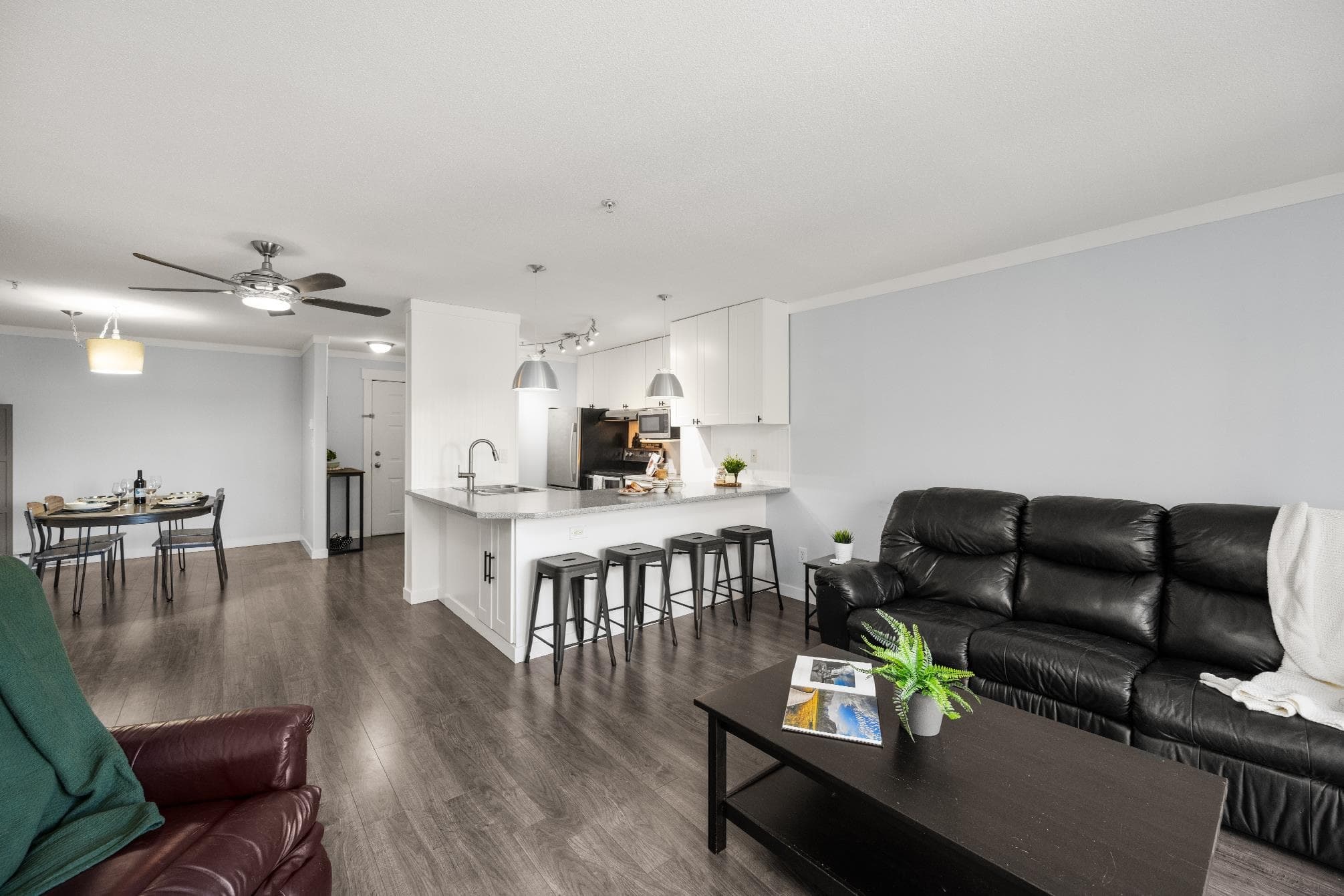 323 - 22150 48 Avenue, Langley, V3A 8R5 — photo 4