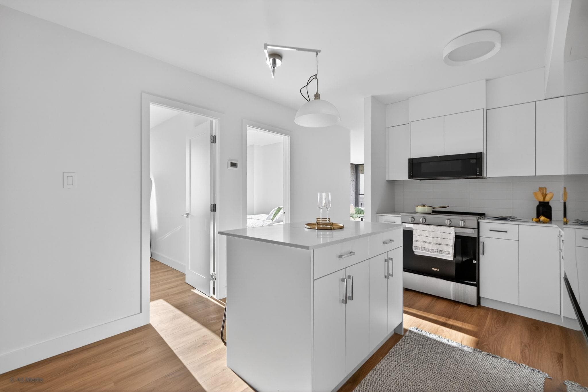 2206 - 3771 Bartlett Court, Burnaby, V3J 7G8 — photo 2