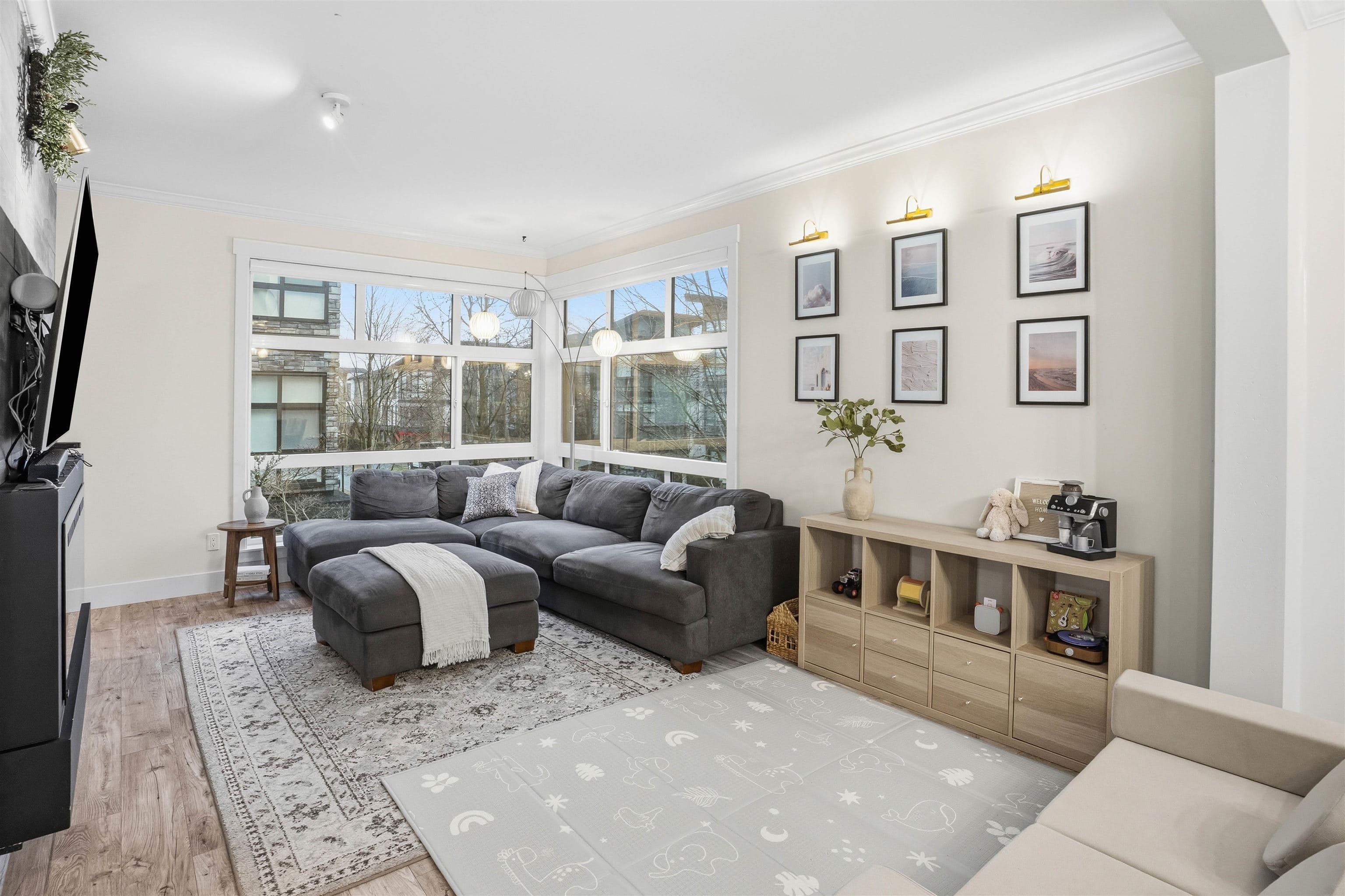 215 - 16488 64 Avenue, Surrey, V3S 6X6 — photo 4