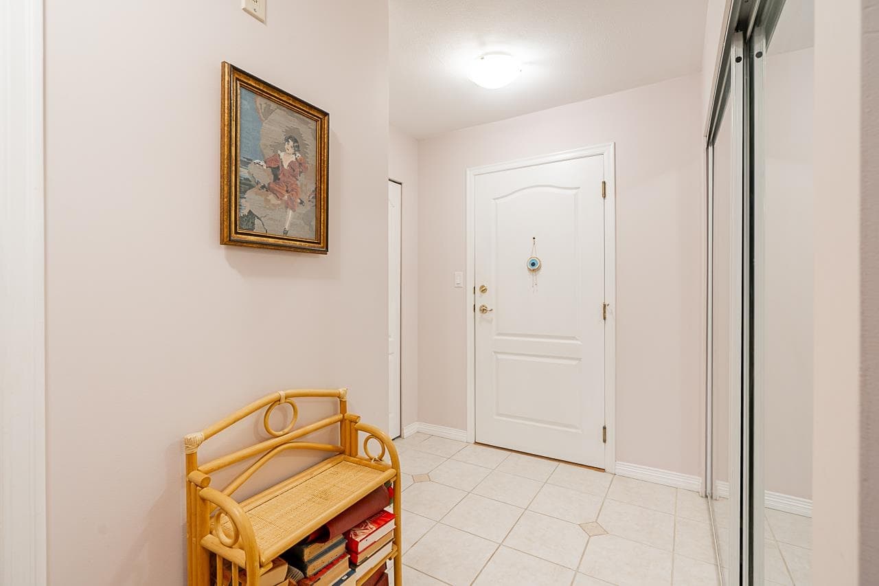 303 - 5683 Hampton Place, Vancouver, V6T 2H3 — photo 3