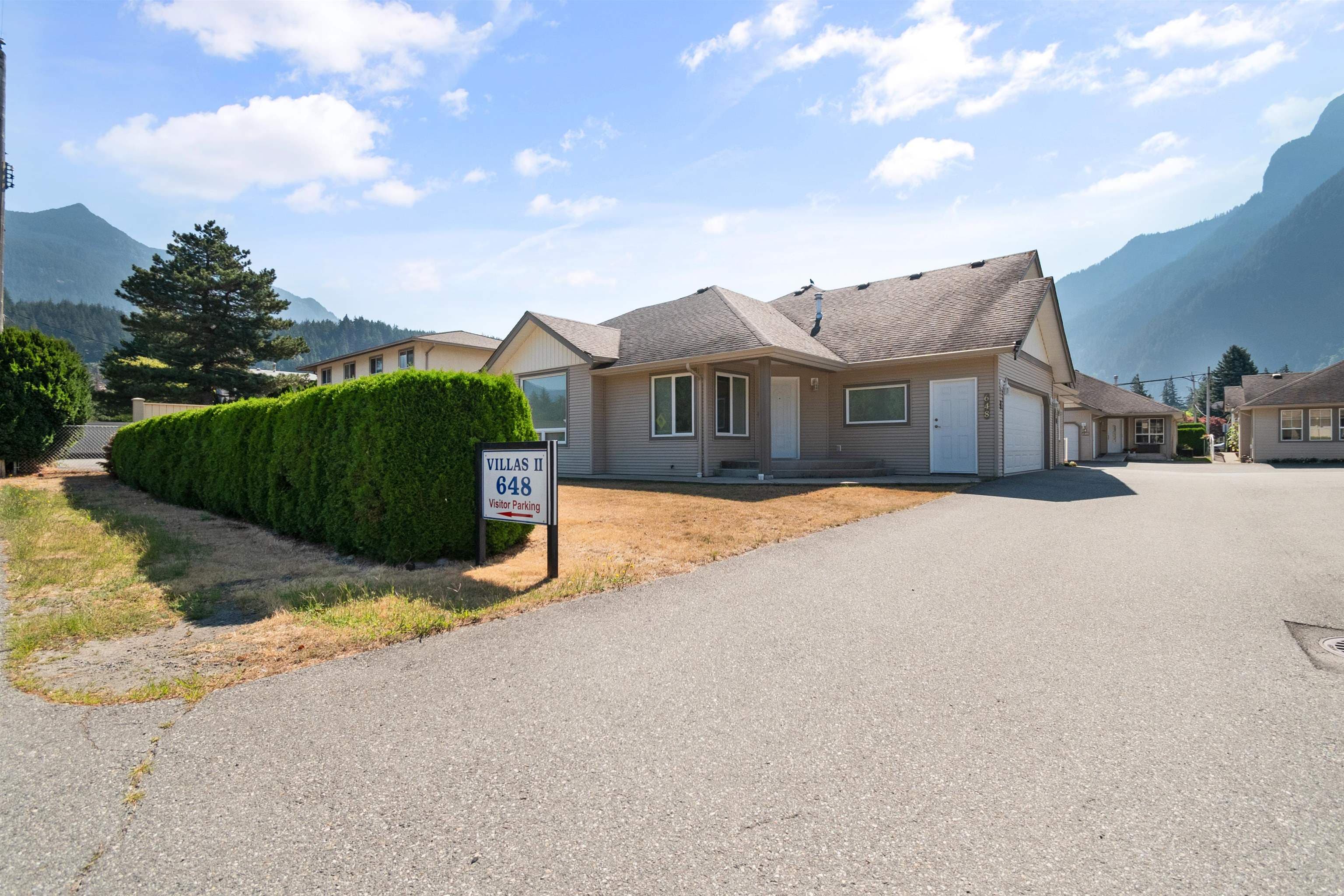 3 - 648 Coquihalla Street, Hope, V0X 1L0 — photo 2