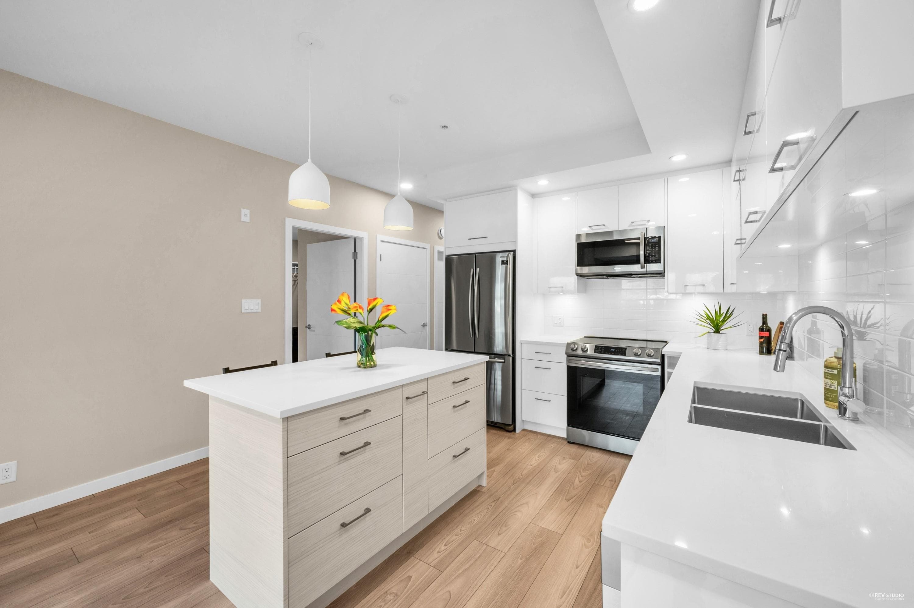 313 - 38033 Second Avenue, Squamish, V8B 0C4 — photo 4