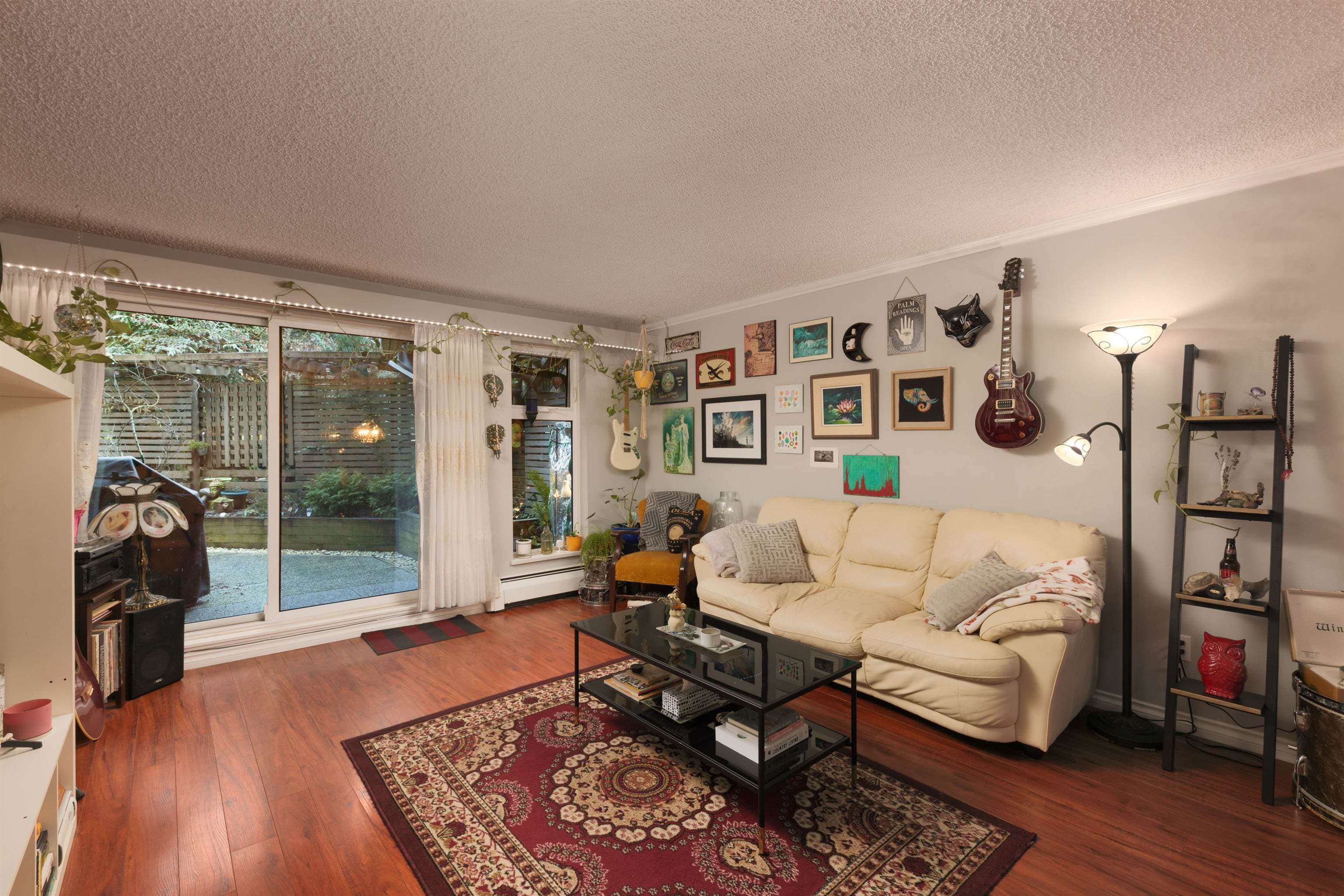 221 - 7377 Salisbury Avenue, Burnaby, V5E 4B2 — photo 1