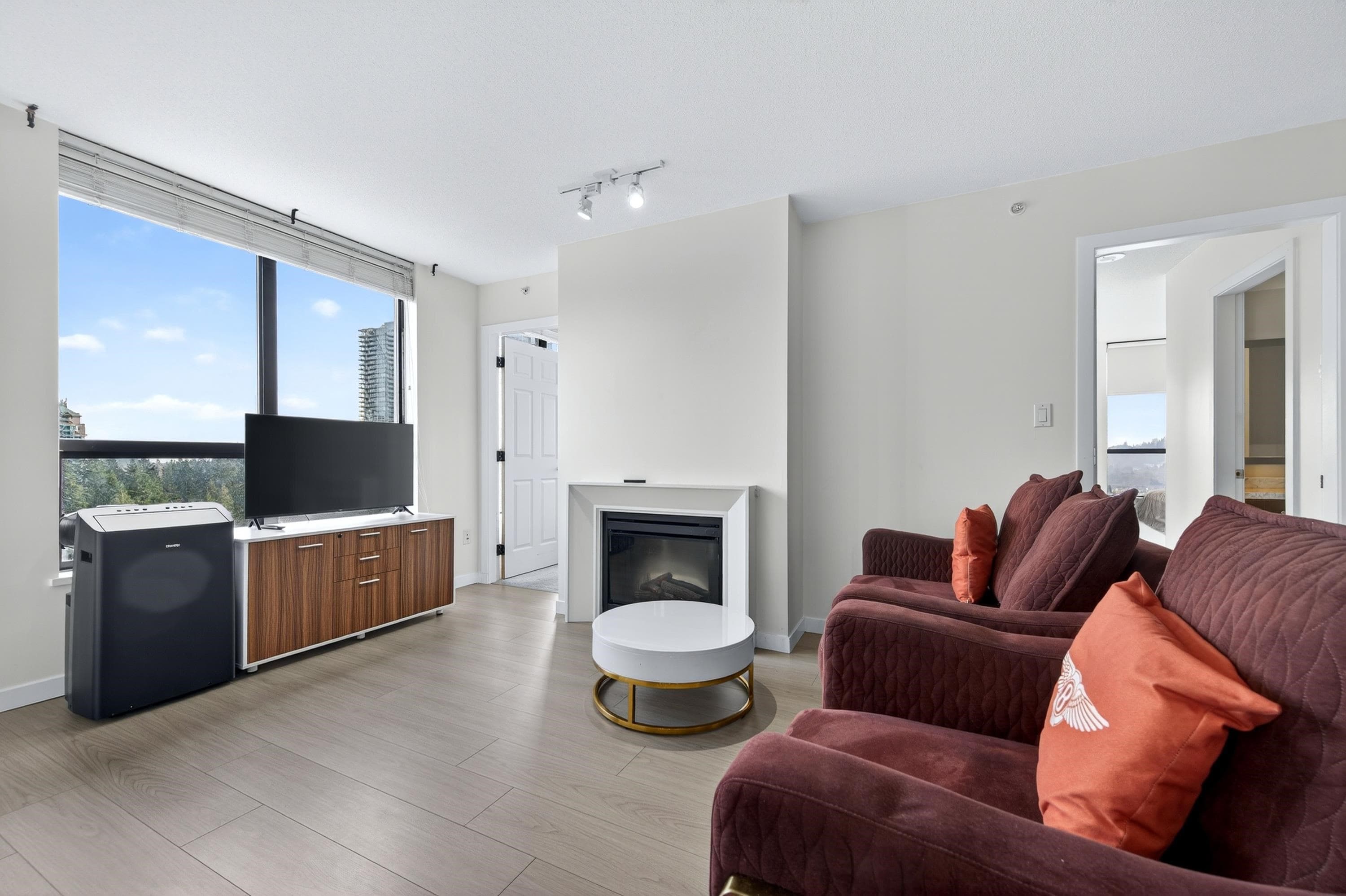 1706 - 2982 Burlington Drive, Coquitlam