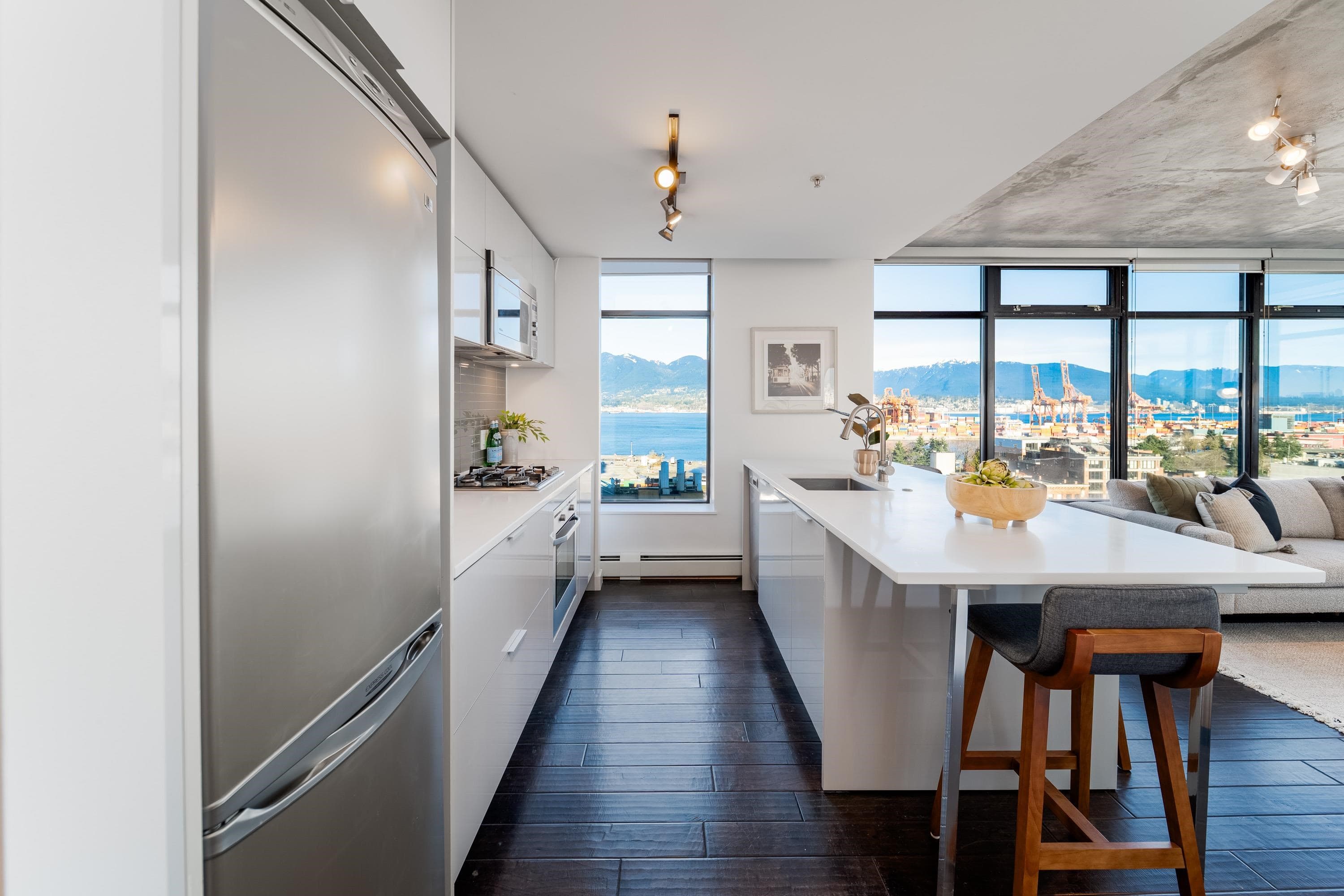 1201 - 108 W Cordova Street, Vancouver, V6B 0G5 — photo 2