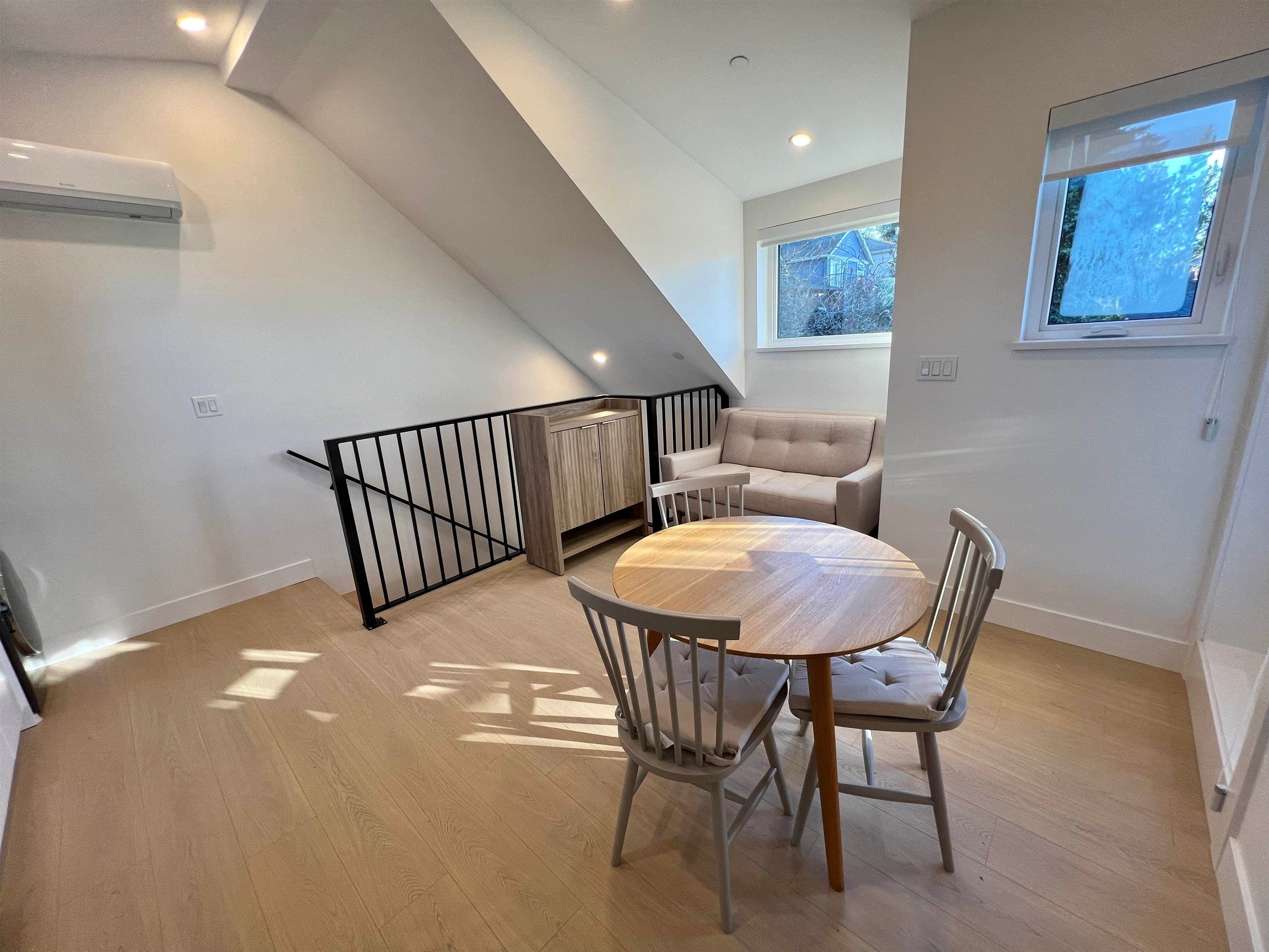 5482 Quebec Street, Vancouver, V5W 1J8 — photo 4