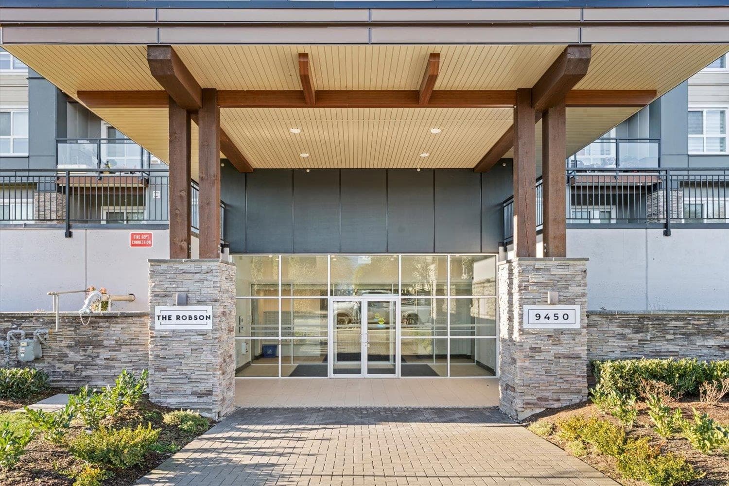 108 - 9450 Robson Street, Chilliwack, V2P 0L7 — photo 2