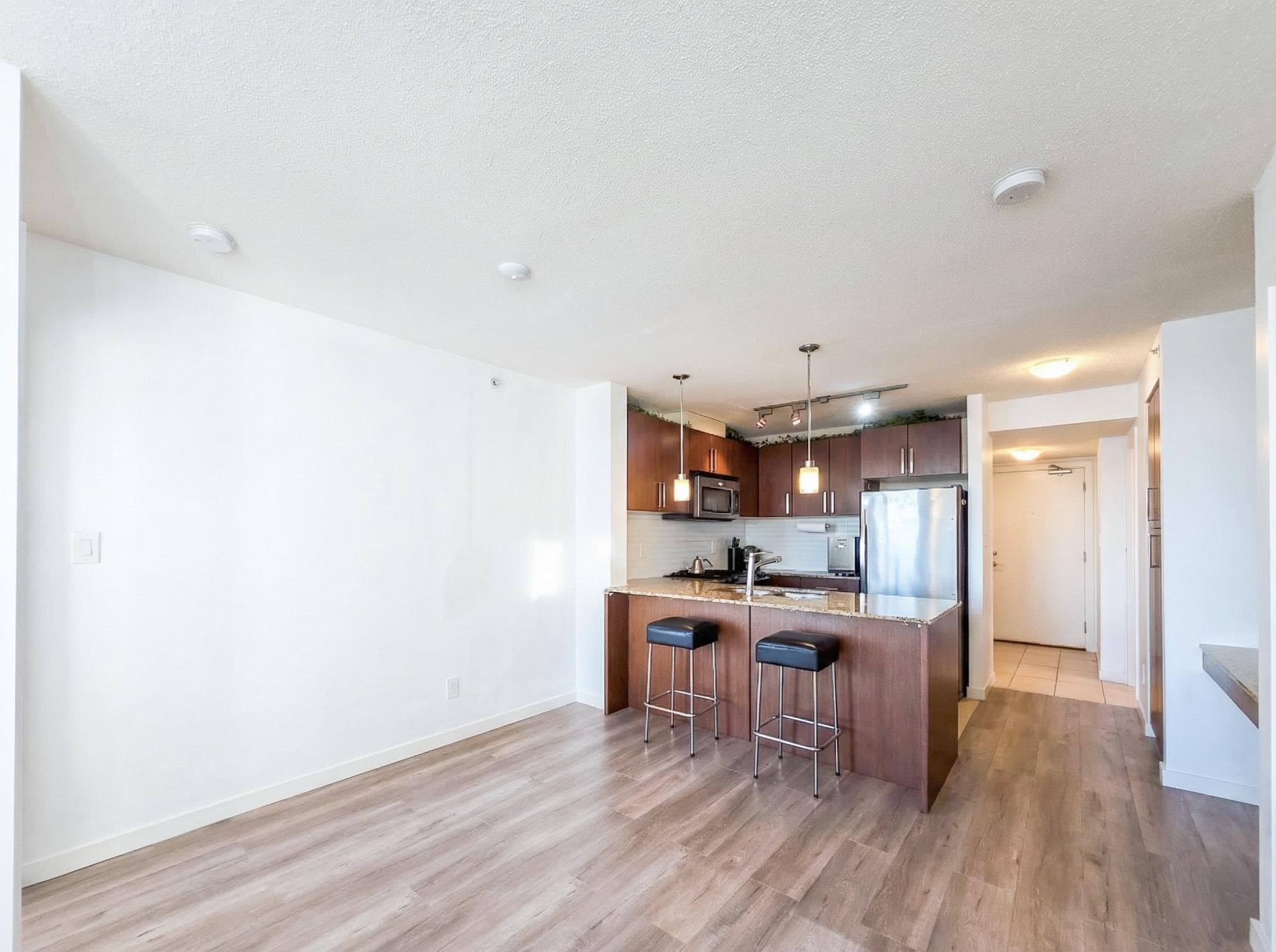 1606 - 9888 Cameron Street, Burnaby, V3J 0A4 — photo 4