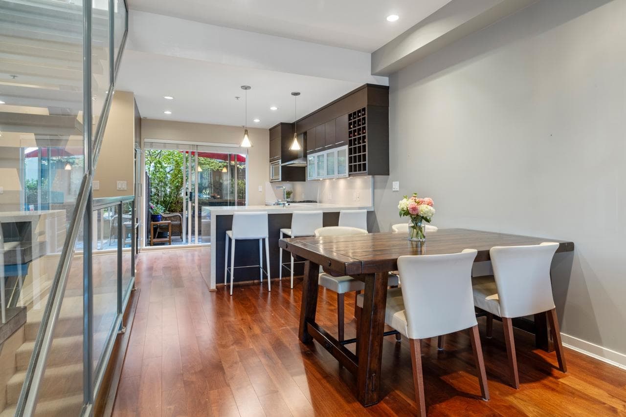 2168 W 8th Avenue, Vancouver, V6K 2A4 — photo 4