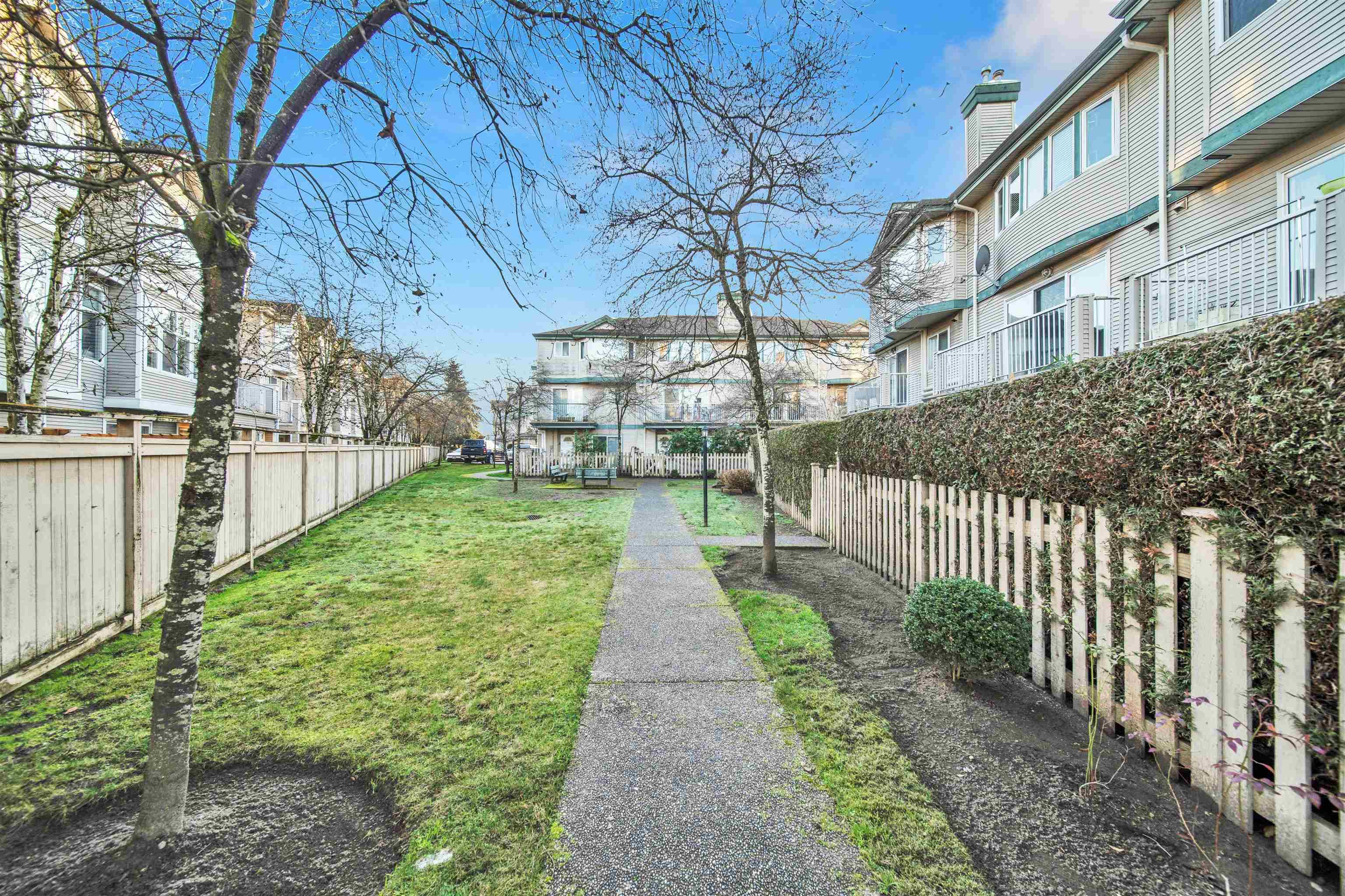 44 - 22800 Windsor Court, Richmond, V6V 2X6 — photo 4