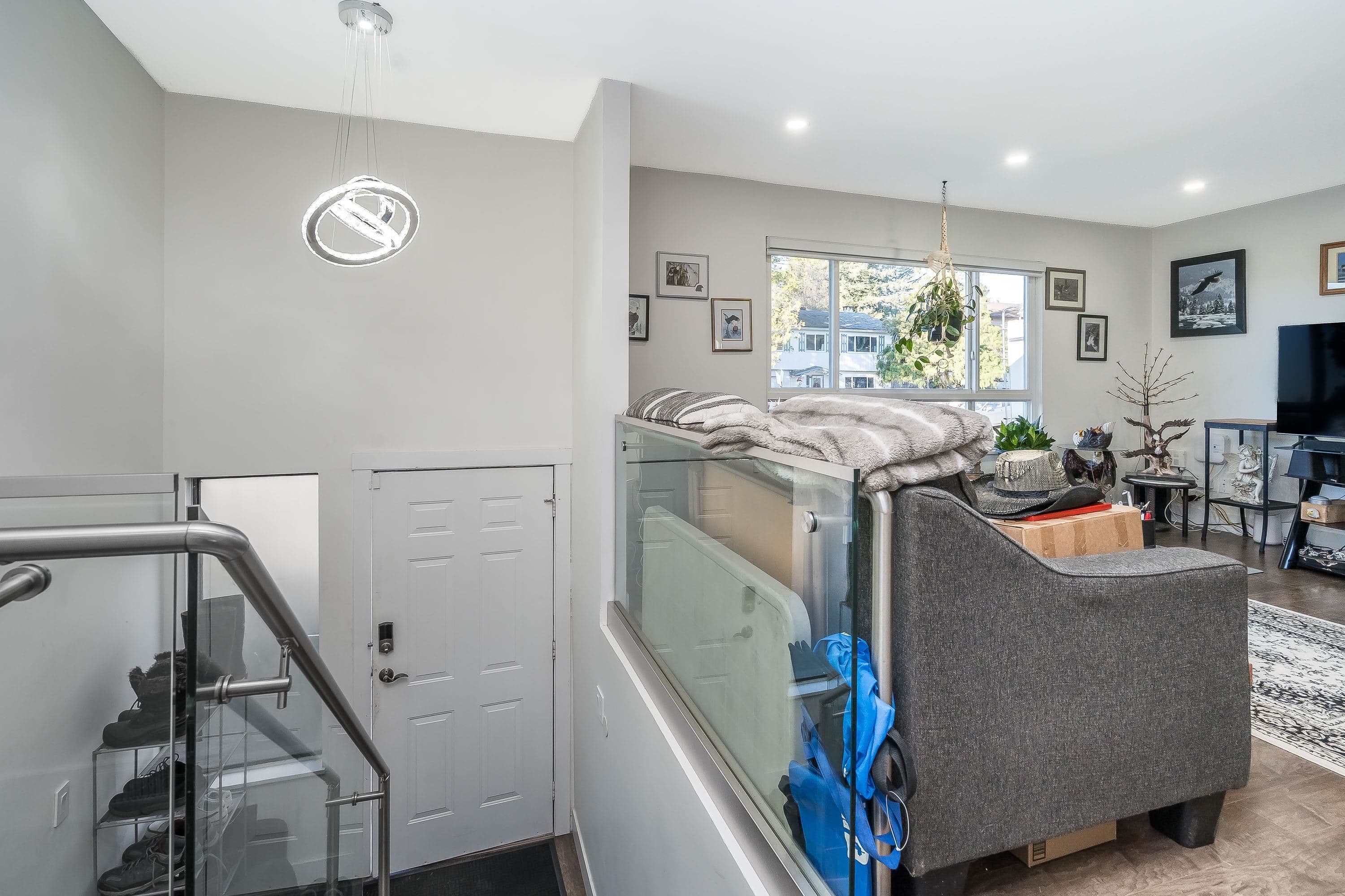 7902 Heron Street, Mission, V2V 6A1 — photo 5