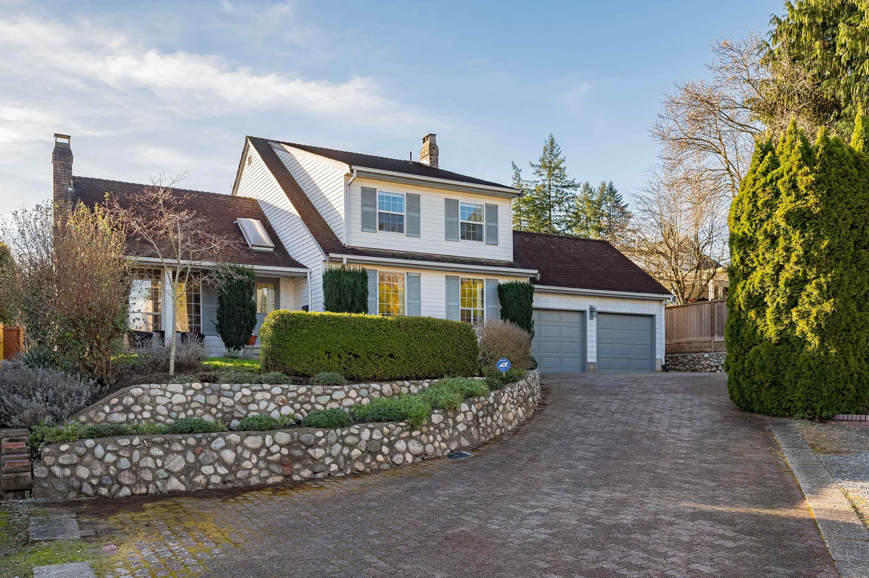 32568 Murray Avenue, Abbotsford, V2T 4T5 — photo 1