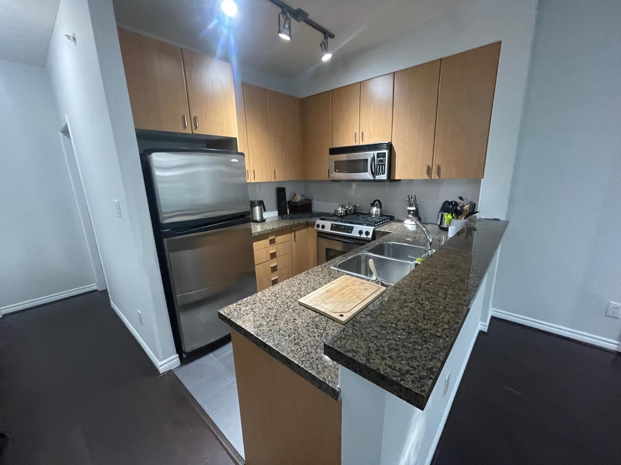 58 - 6878 Southpoint Drive, Burnaby, V3N 5E4 — photo 5