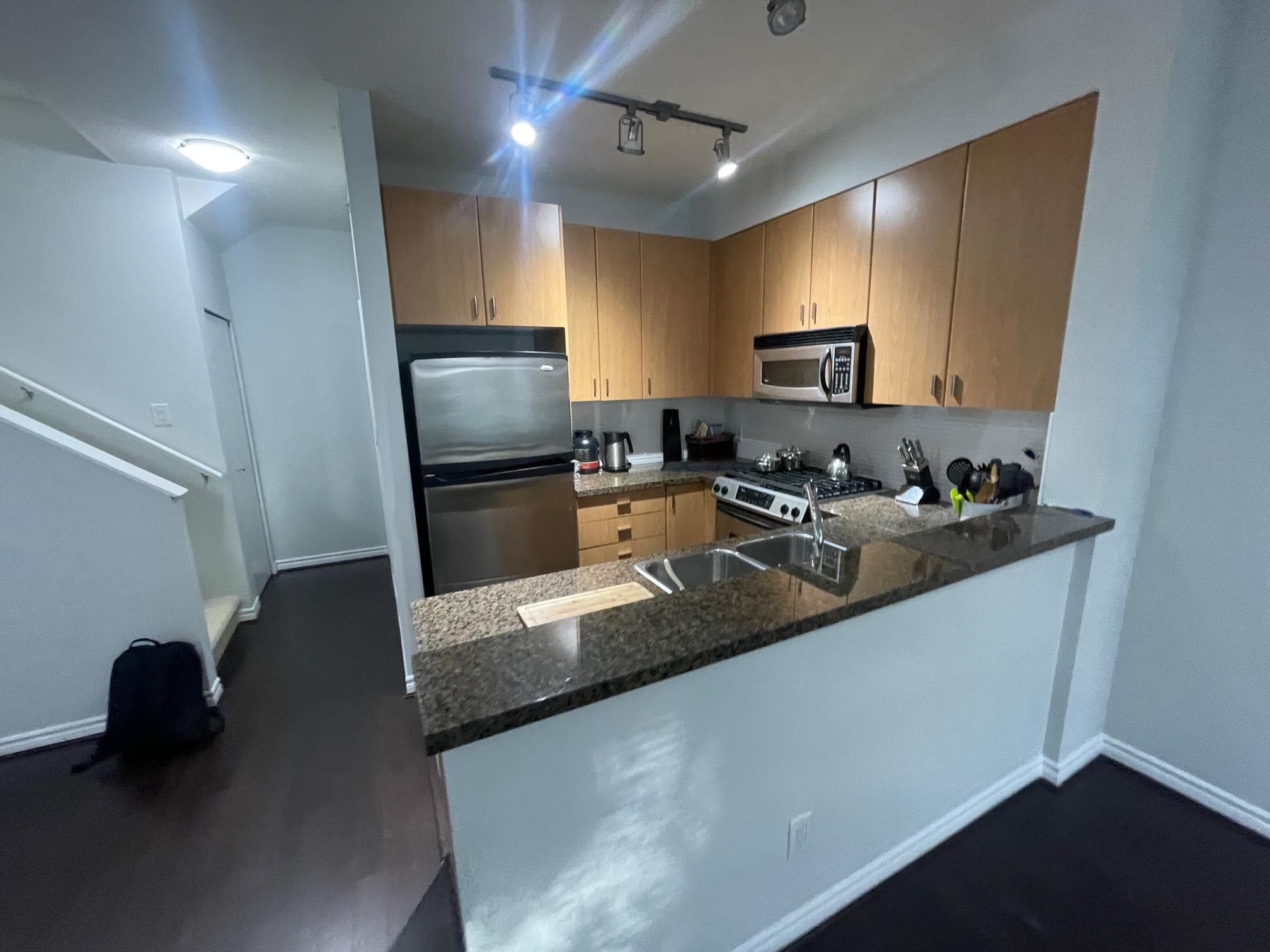 58 - 6878 Southpoint Drive, Burnaby, V3N 5E4 — photo 4