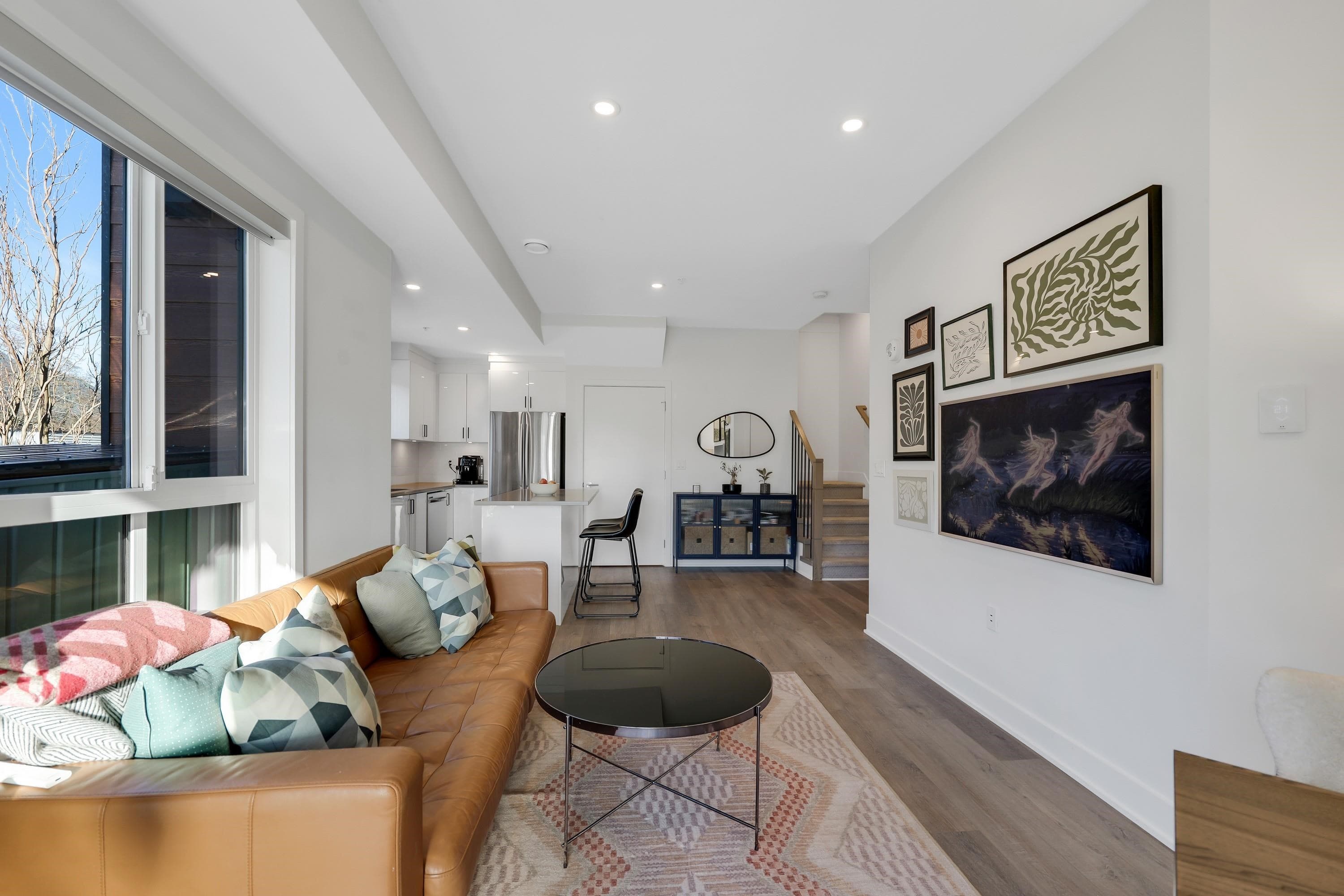 207 - 37808 Third Avenue, Squamish, V8B 1B9 — photo 4