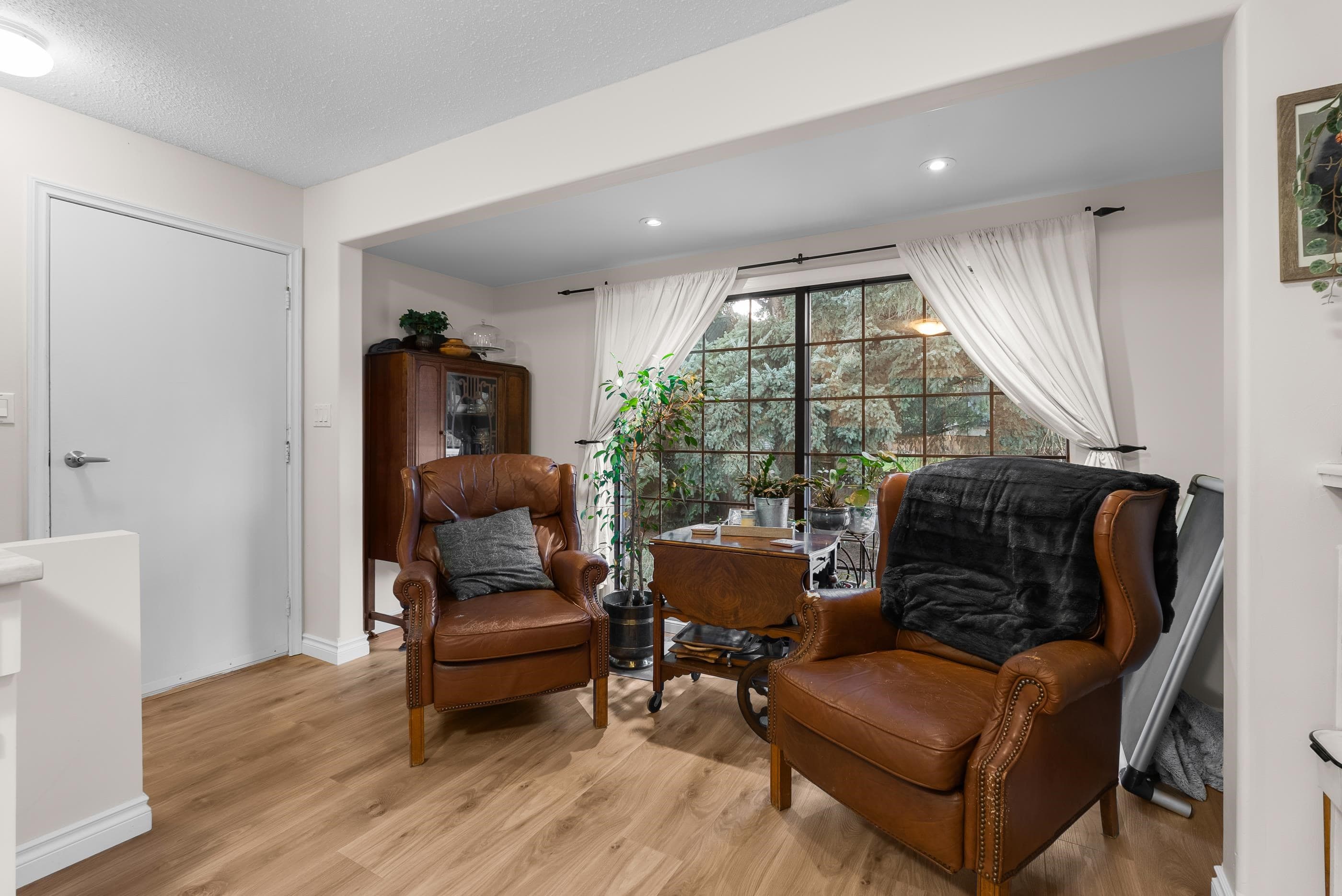 32864 Capilano Place, Abbotsford, V2S 7B4 — photo 5