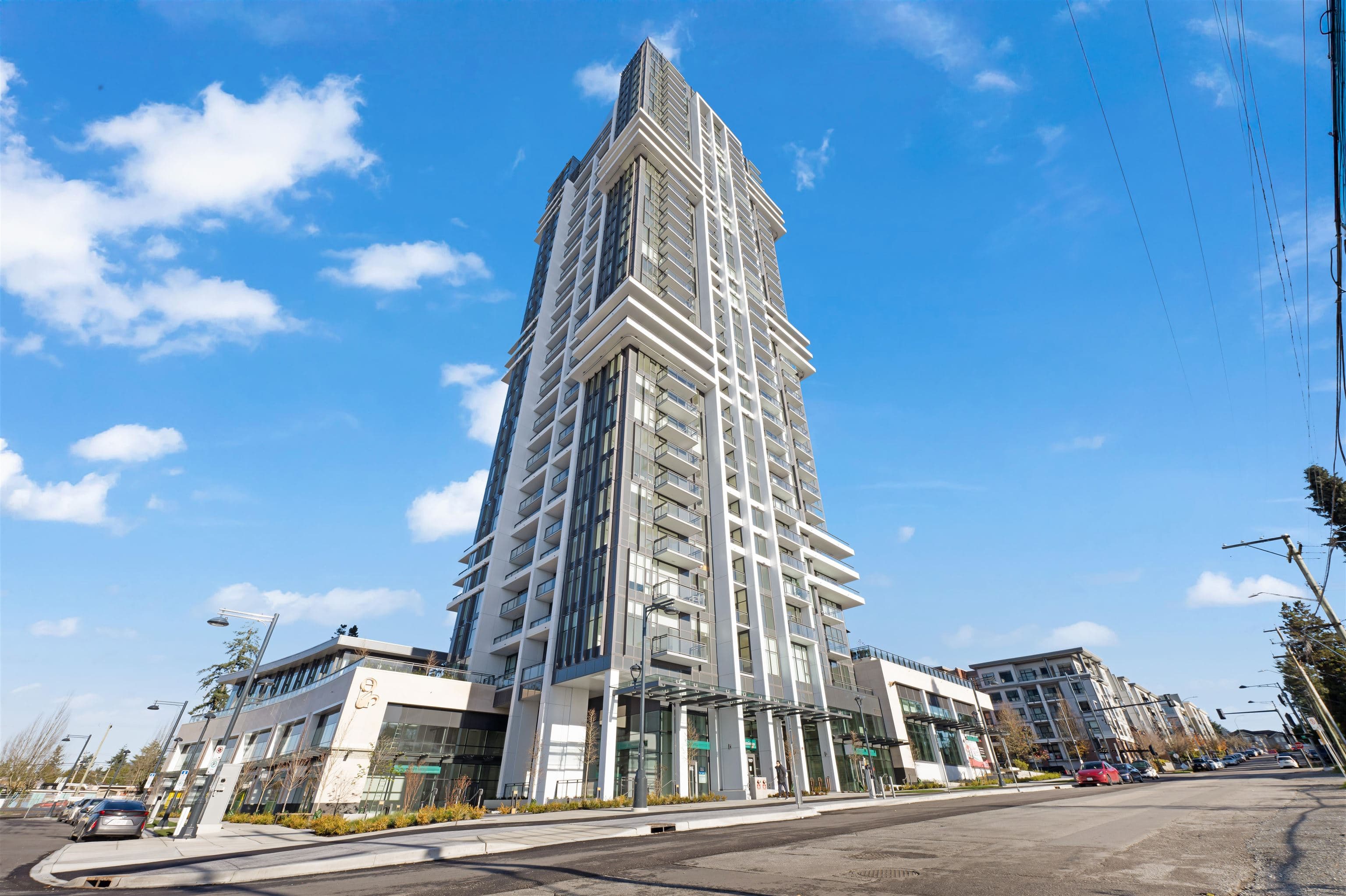 402 - 13675 107a Street, Surrey, V3T 0X2 — photo 1