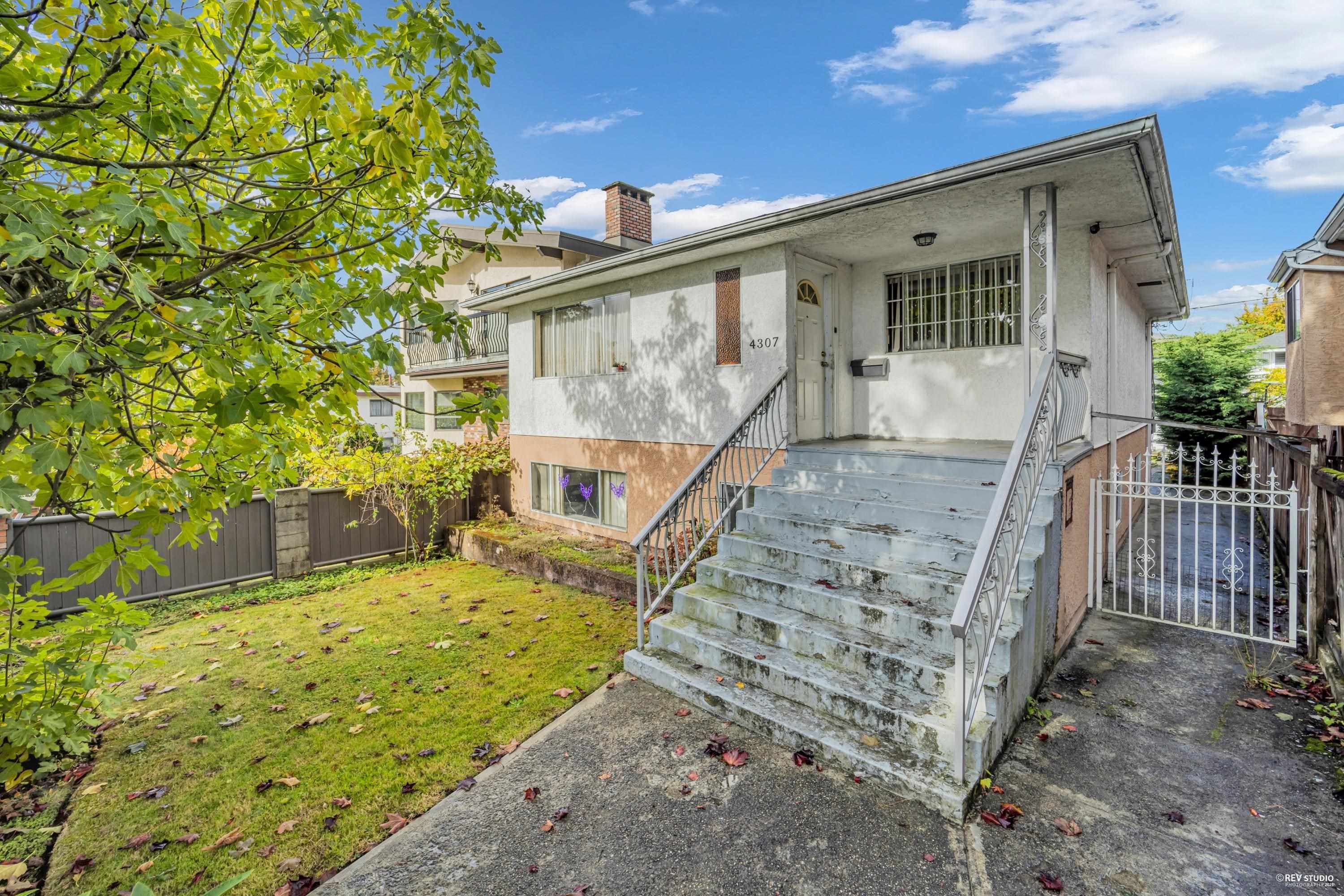 4307 Venables Street, Burnaby, V5C 3A3 — photo 2