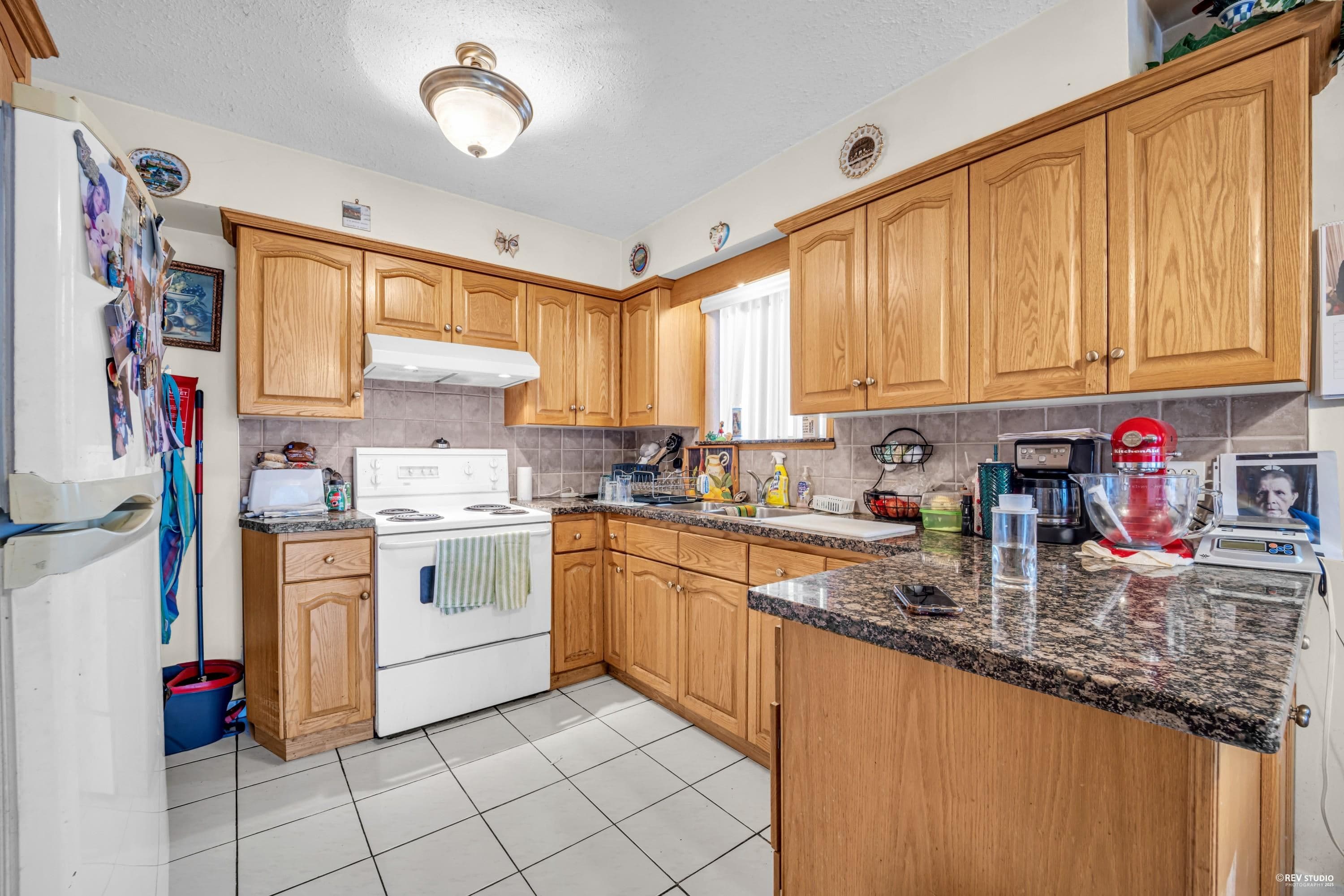 4307 Venables Street, Burnaby, V5C 3A3 — photo 1