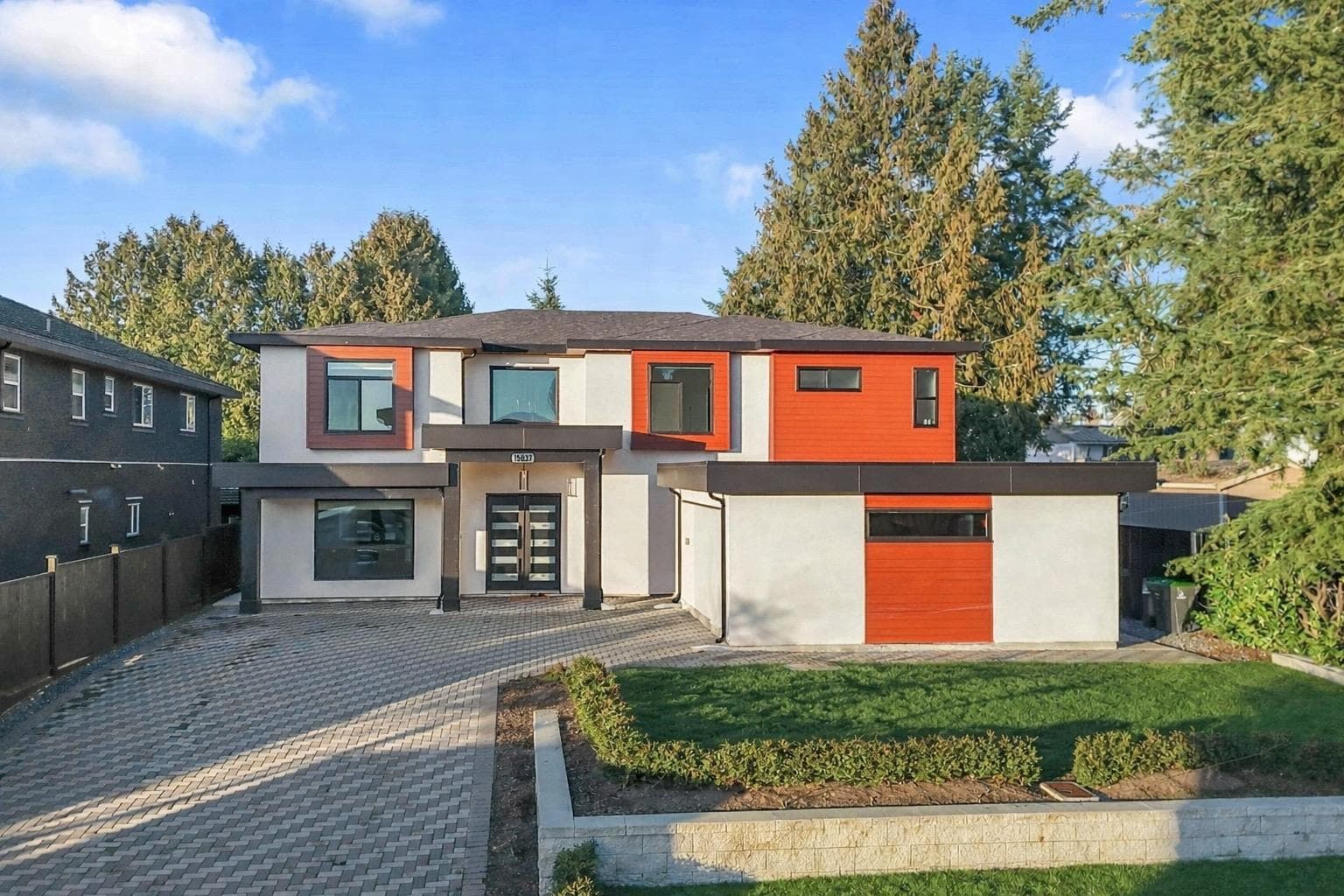 15037 87b Avenue, Surrey, V3S 5G6 — photo 1