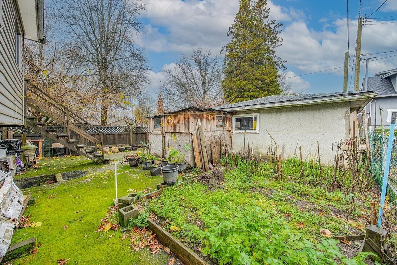 1805 E 51st Avenue, Vancouver, V5P 1W1 — photo 2
