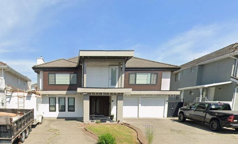 6830 123 Street, Surrey