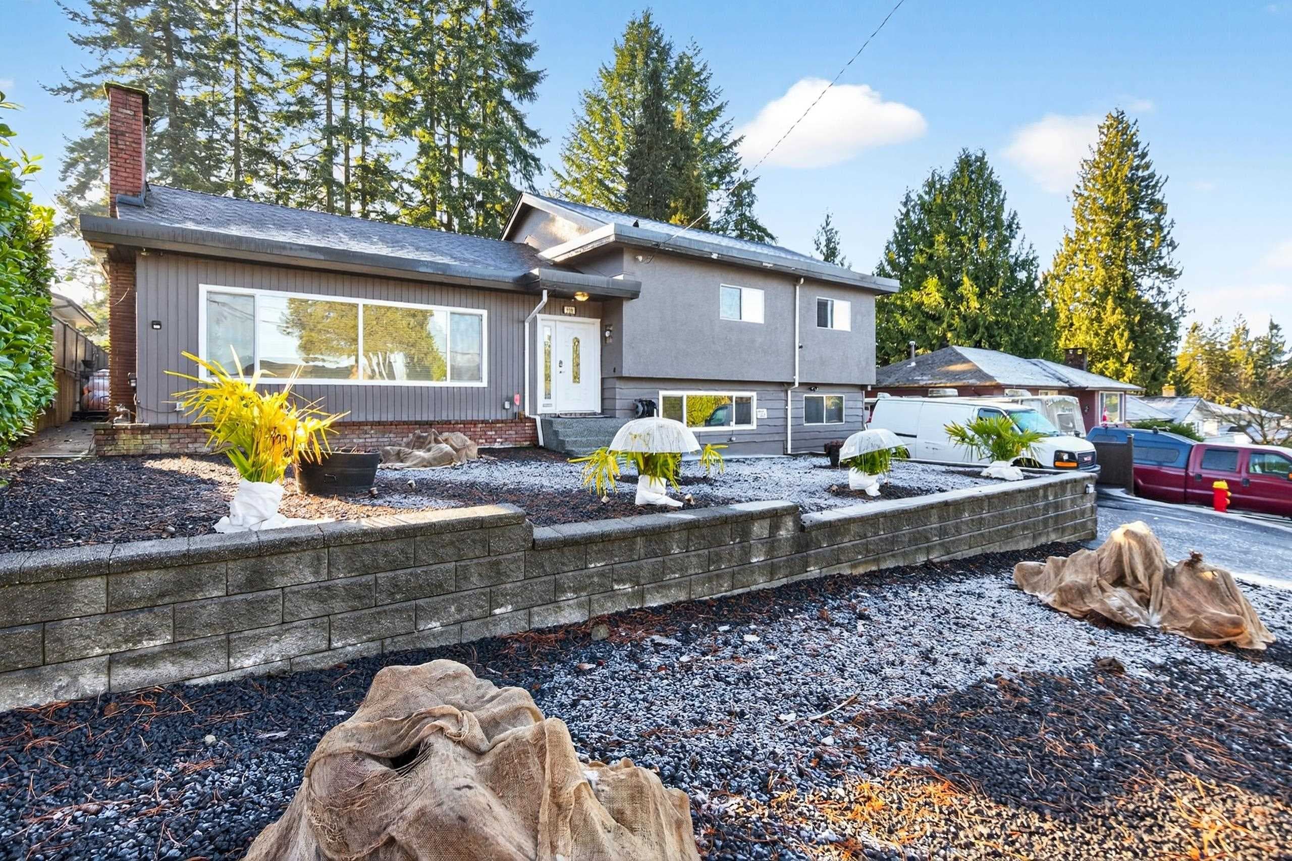 928 Stanton Avenue, Coquitlam, V3J 4V2 — photo 3