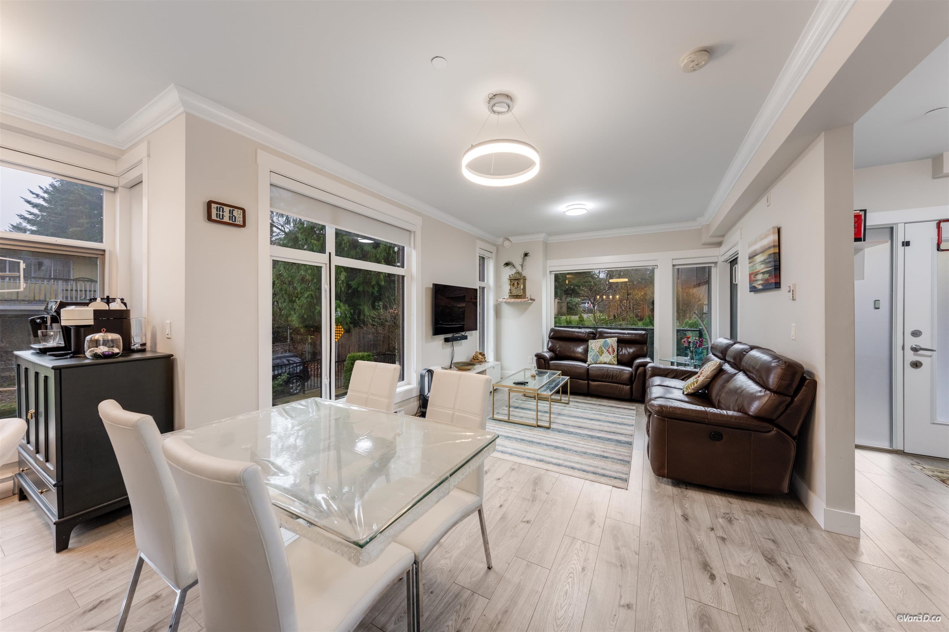 207 - 13799 101 Avenue, Surrey, V3T 0N9 — photo 1