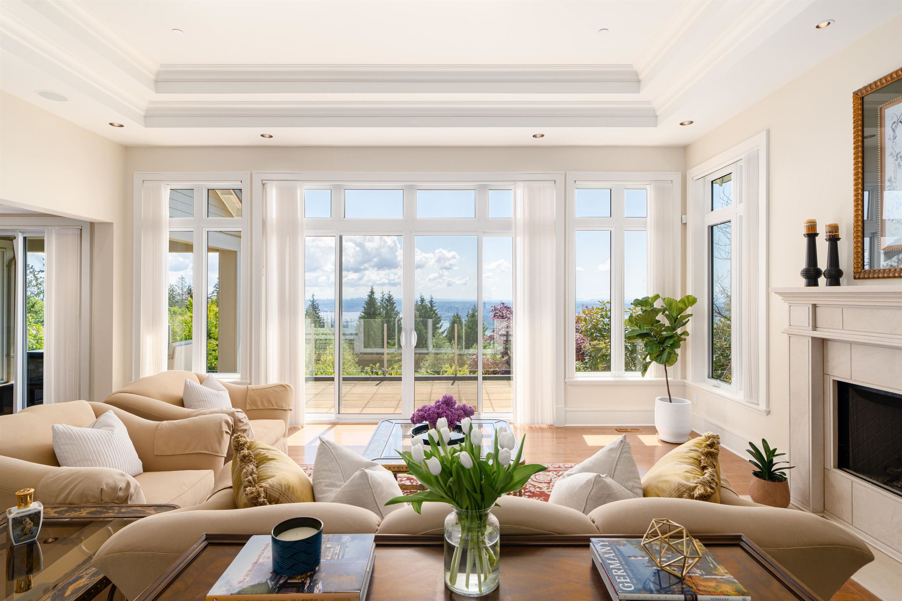 2356 Kadlec Court, West Vancouver