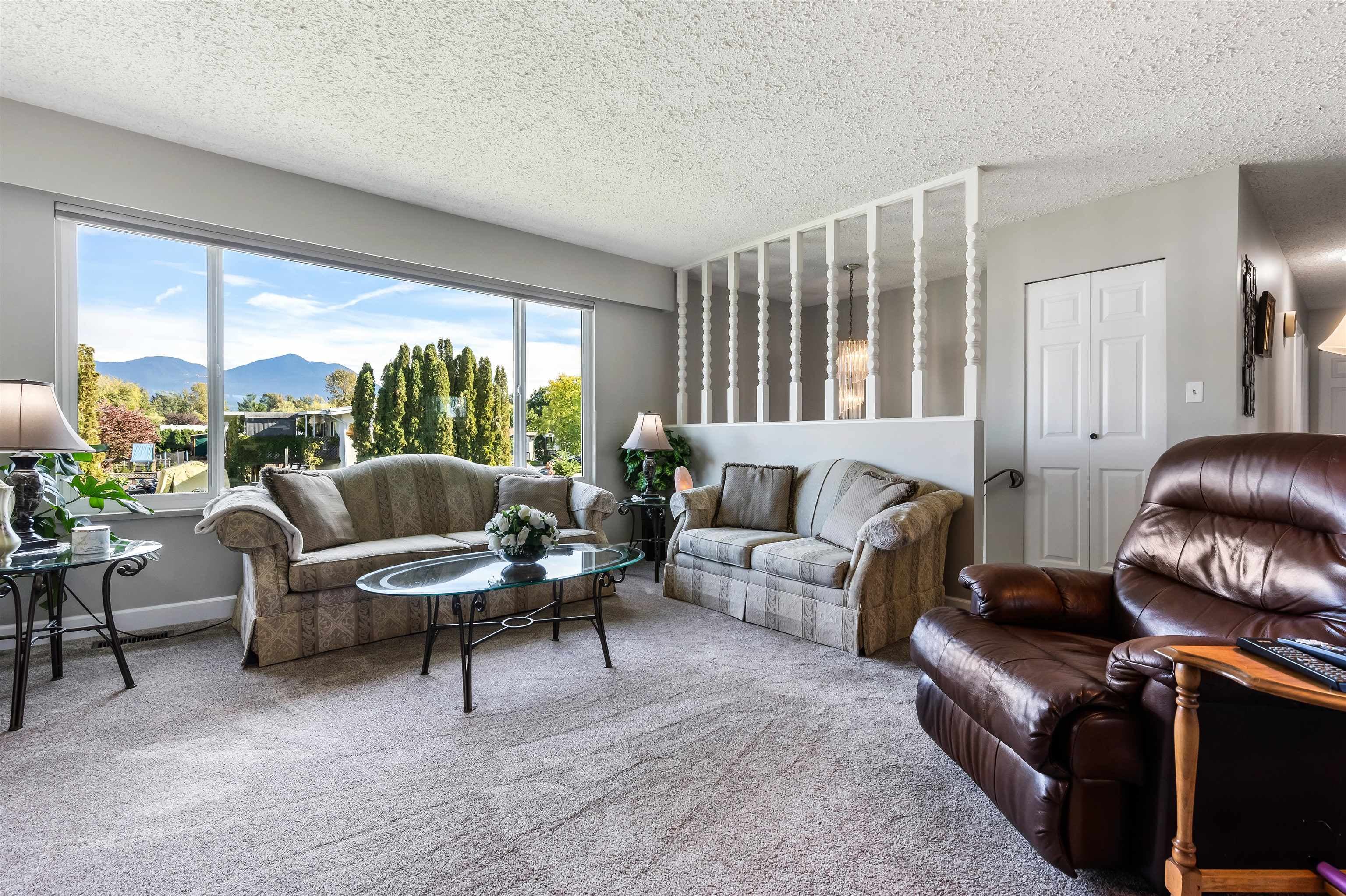 6961 Sheffield Way, Chilliwack, V2R 3T2 — photo 3