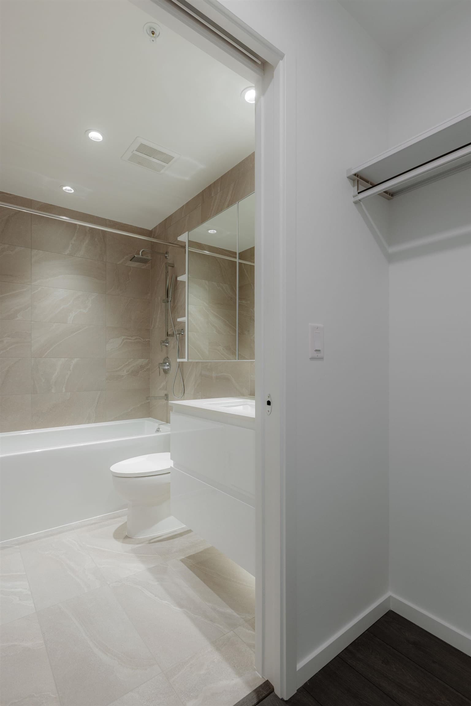 1205 - 6300 Minoru Boulevard, Richmond, V6Y 0N1 — photo 5