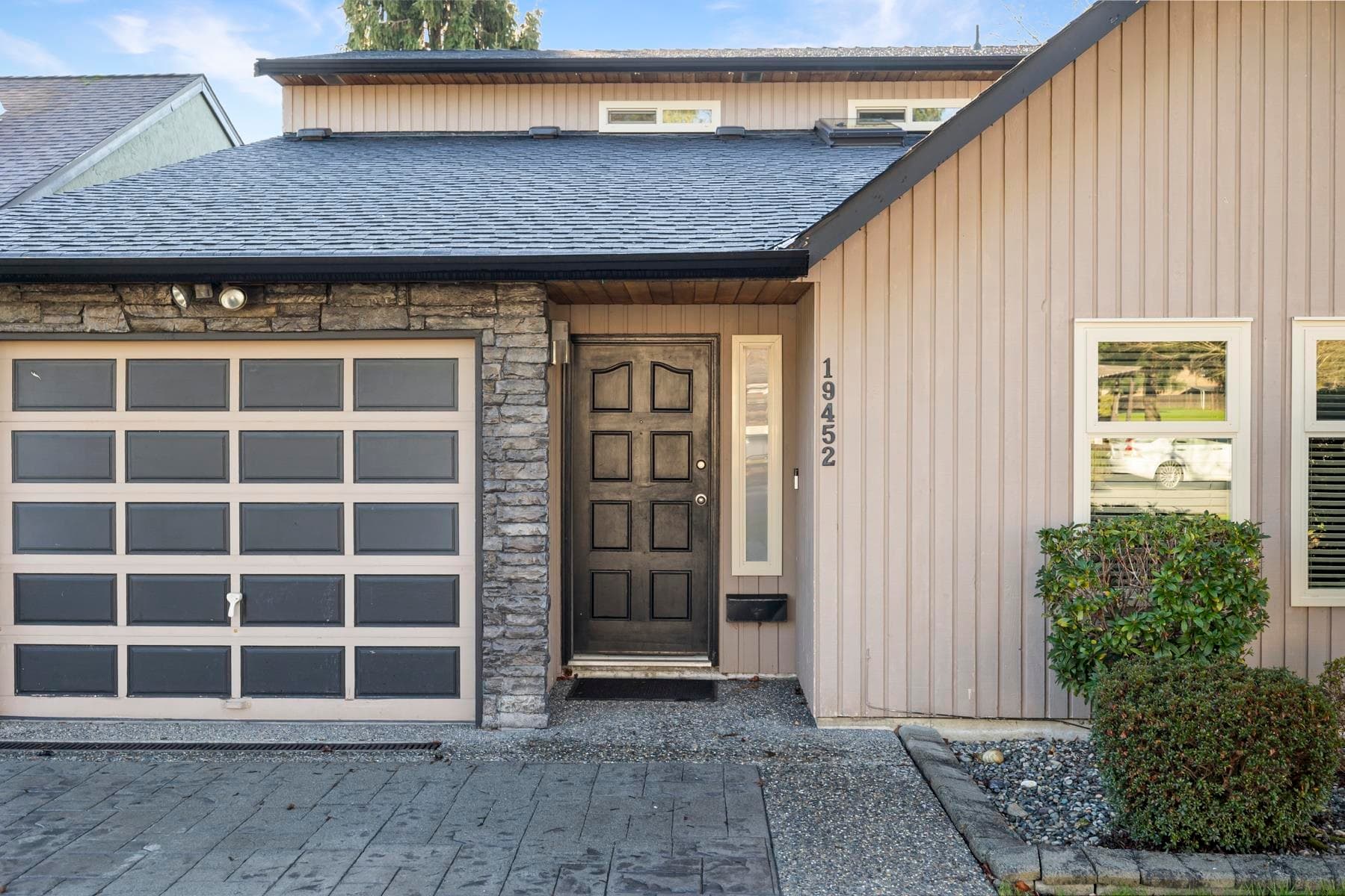 19452 61 Avenue, Surrey, V3S 7L3 — photo 4