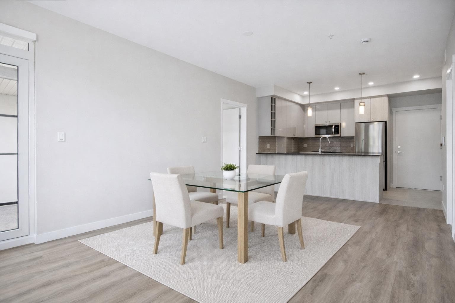 327 - 23200 Gilley Road, Richmond, V6V 2L6 — photo 2