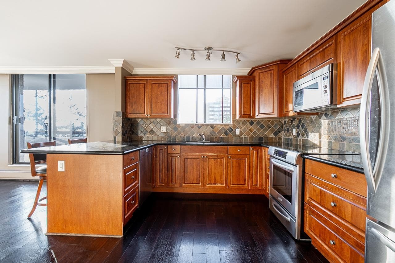 804 - 7171 Beresford Street, Burnaby, V5E 3Z8 — photo 2