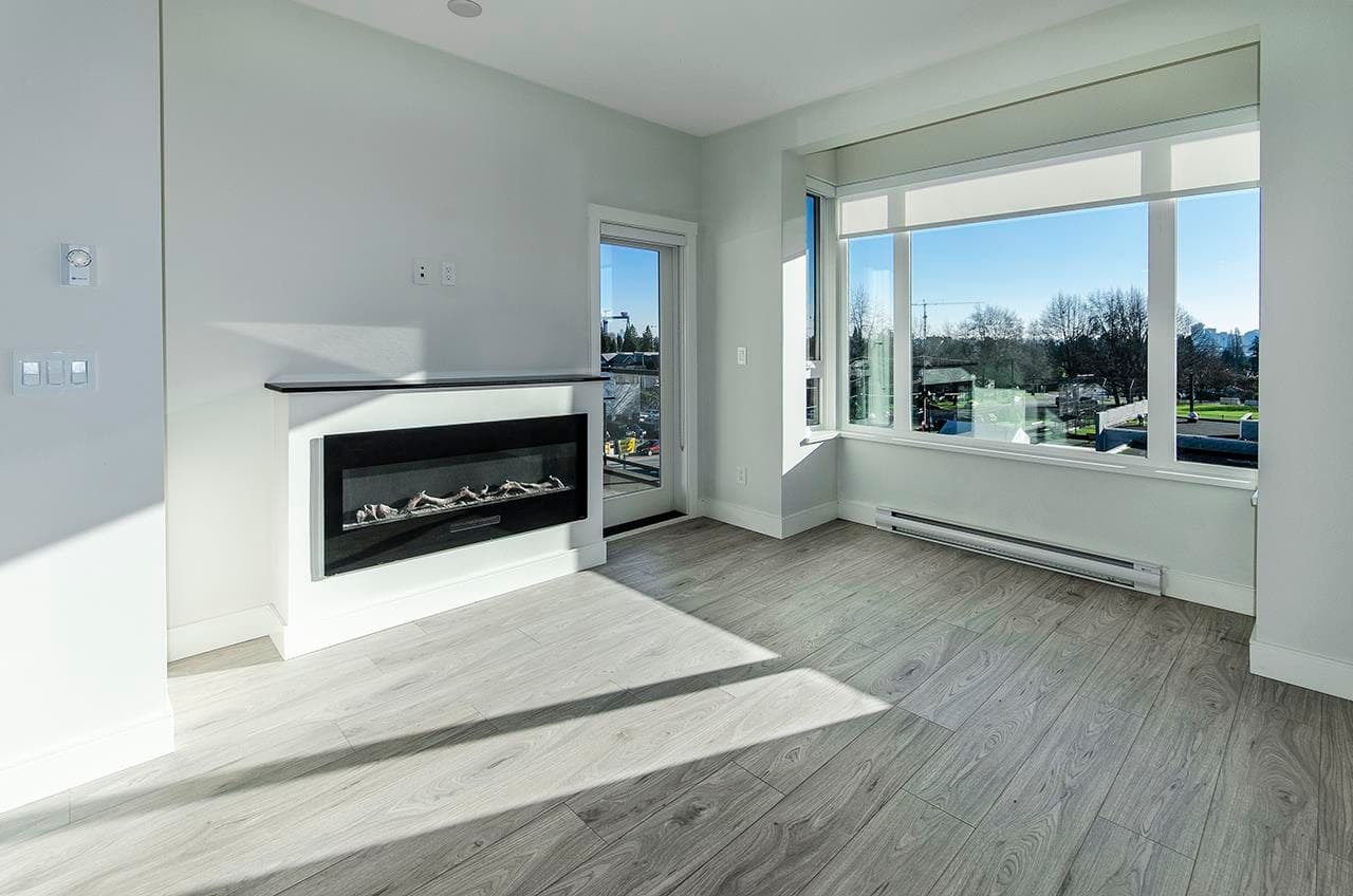 411 - 1633 Tatlow Avenue, North Vancouver, V7P 2Z8 — photo 4
