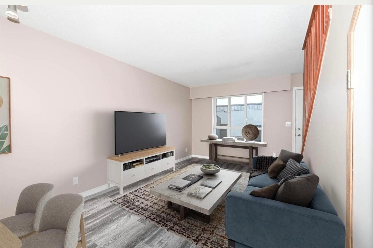 3 - 45882 Cheam Avenue, Chilliwack, V2P 1N6 — photo 2
