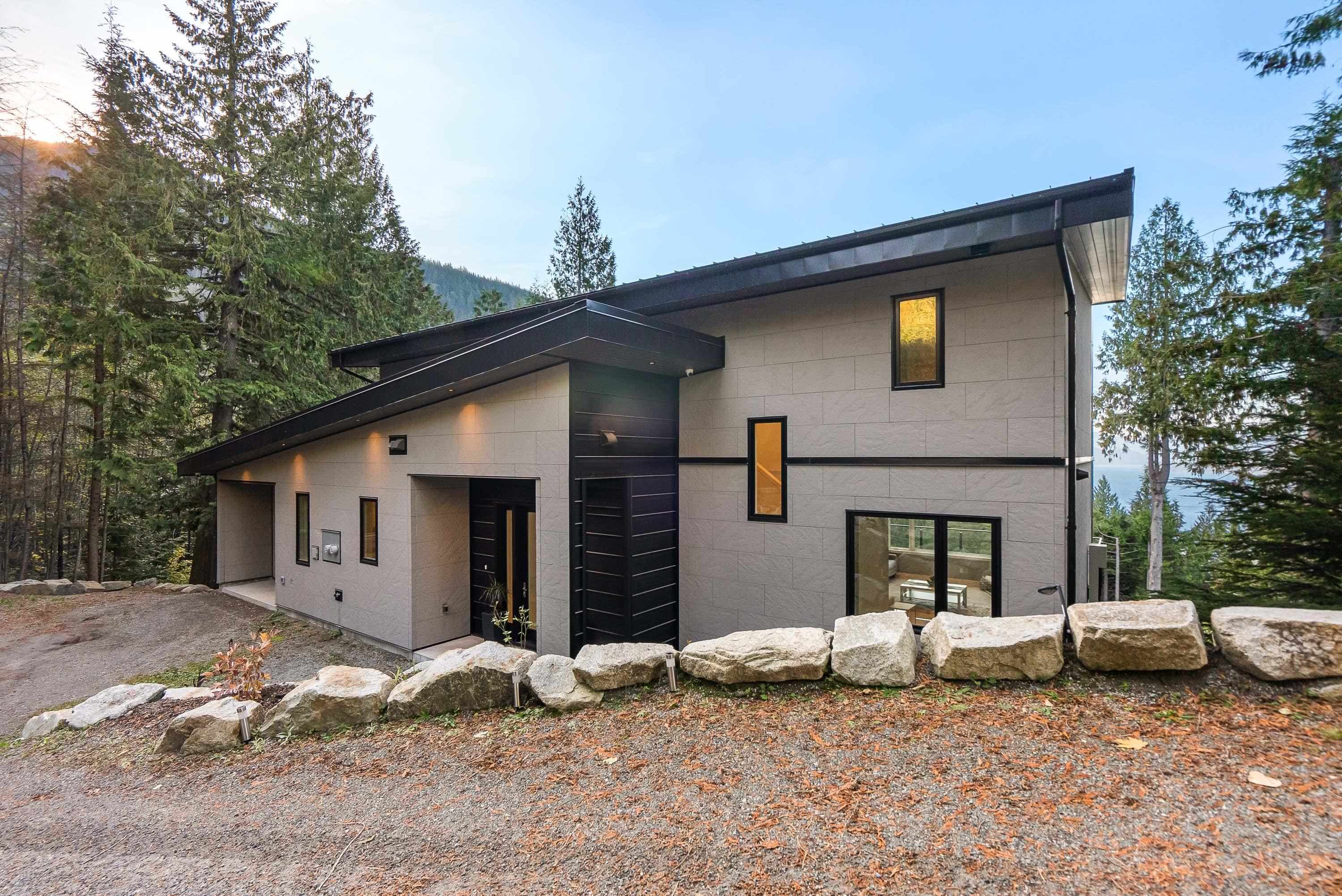 1028 Goat Ridge Drive, Britannia Beach, V8B 1J2 — photo 2