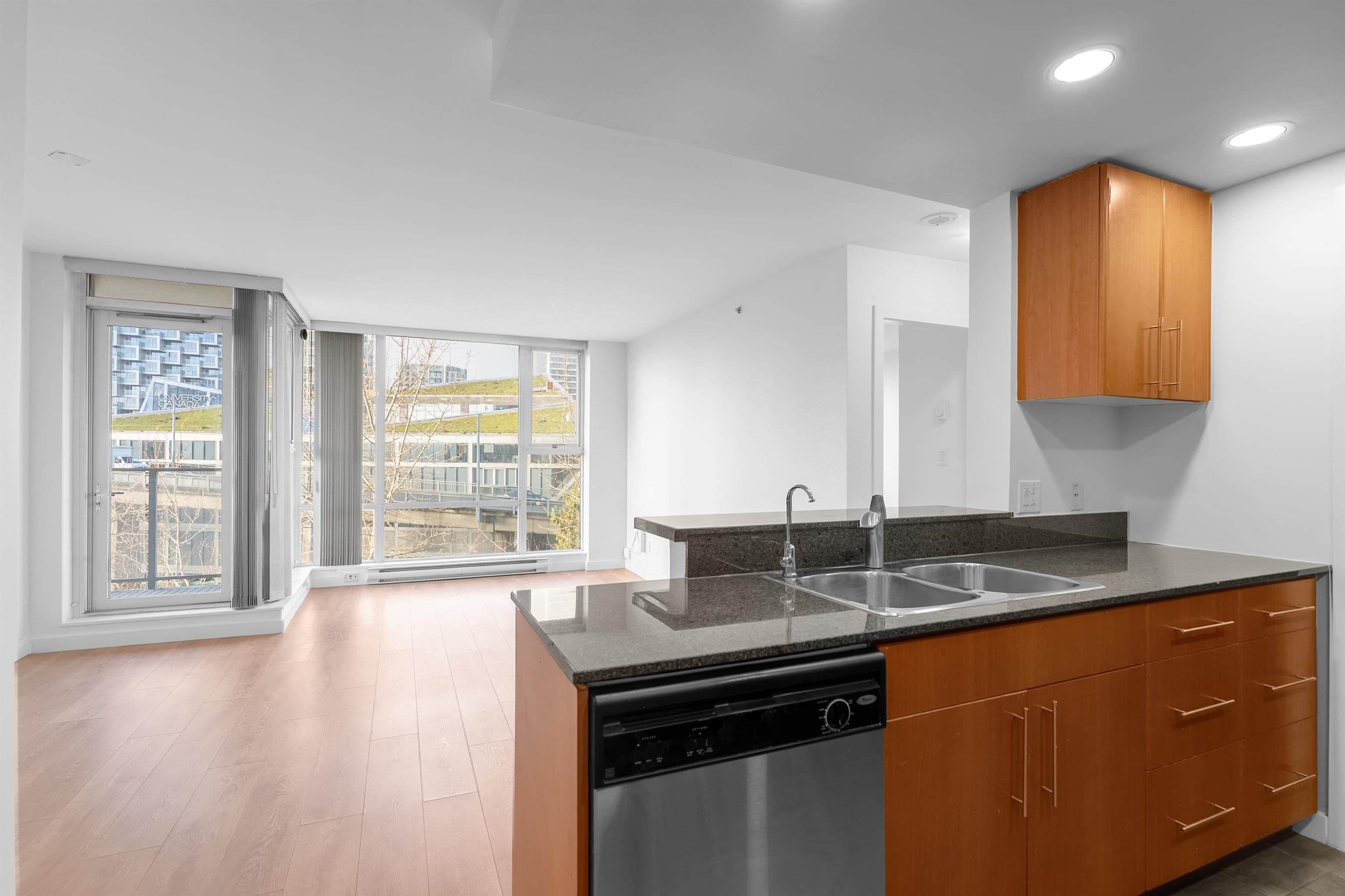 705 - 550 Pacific Street, Vancouver, V6Z 3G2 — photo 2