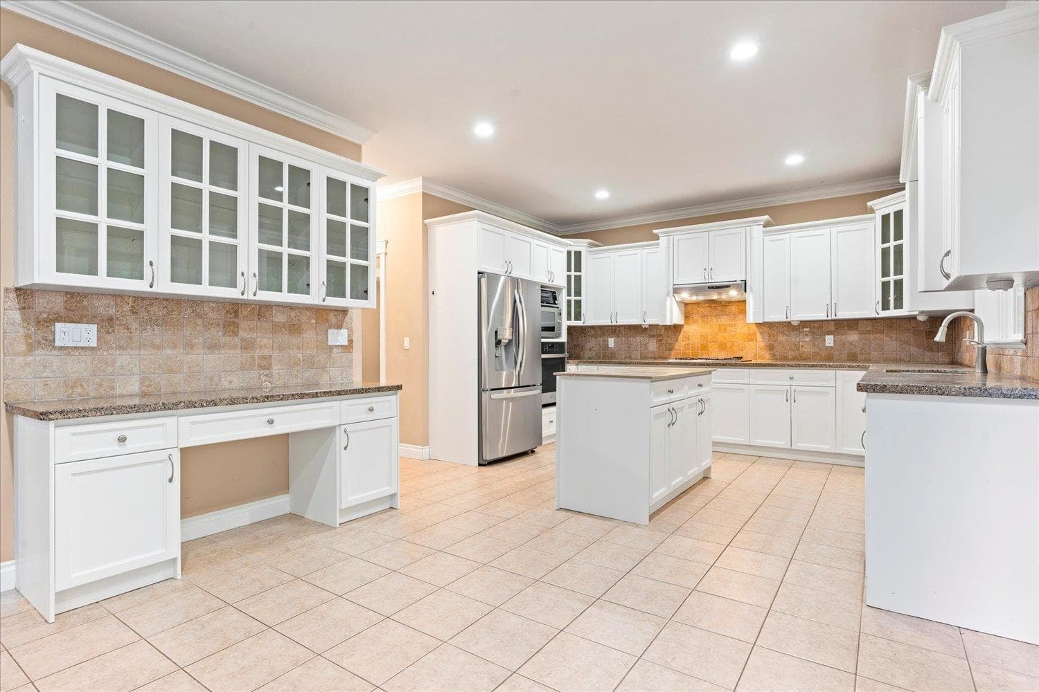 46254 Kermode Crescent, Chilliwack, V2R 0C7 — photo 4