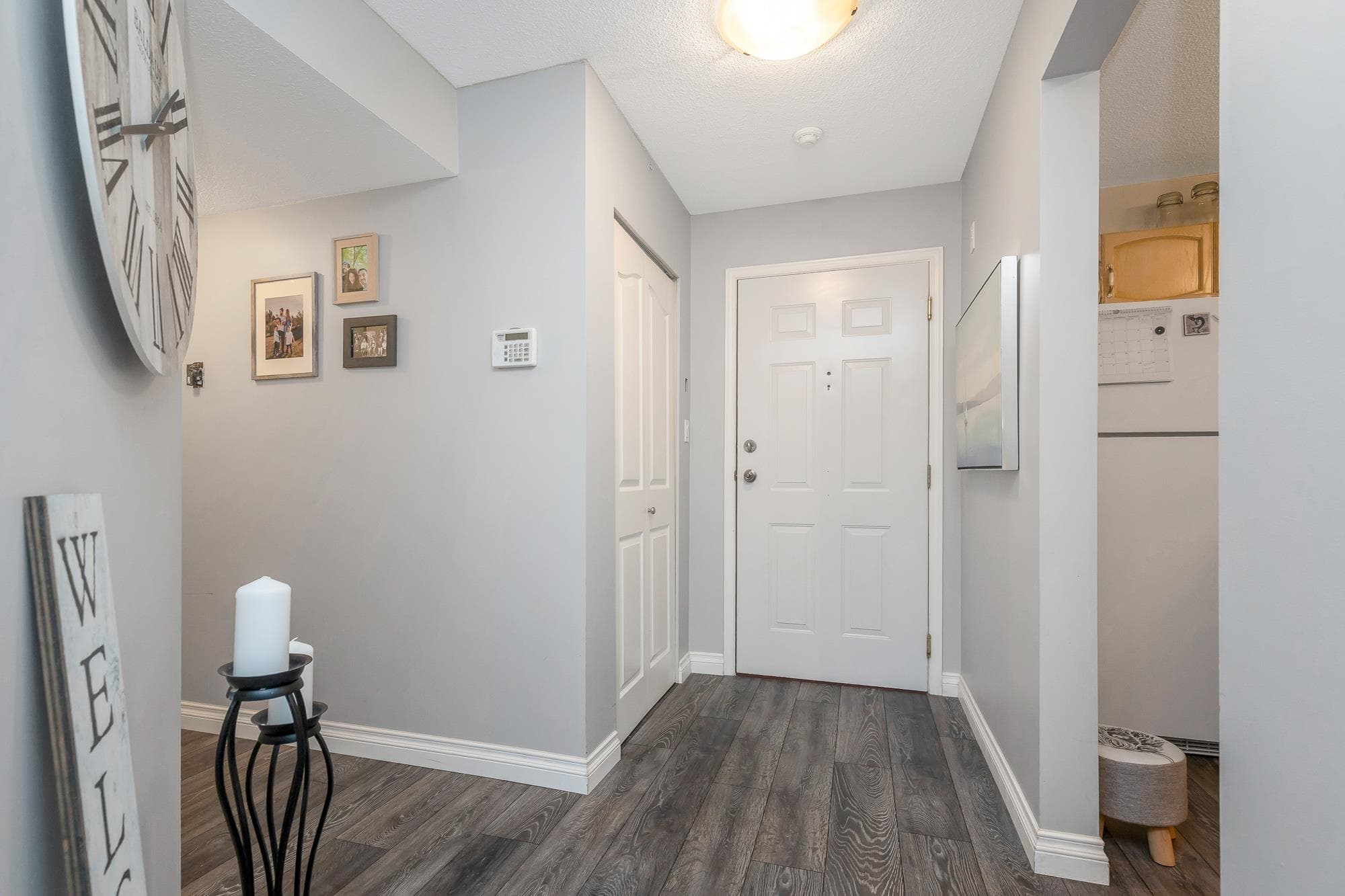 102 - 33280 E Bourquin Crescent, Abbotsford, V2S 7K2 — photo 4