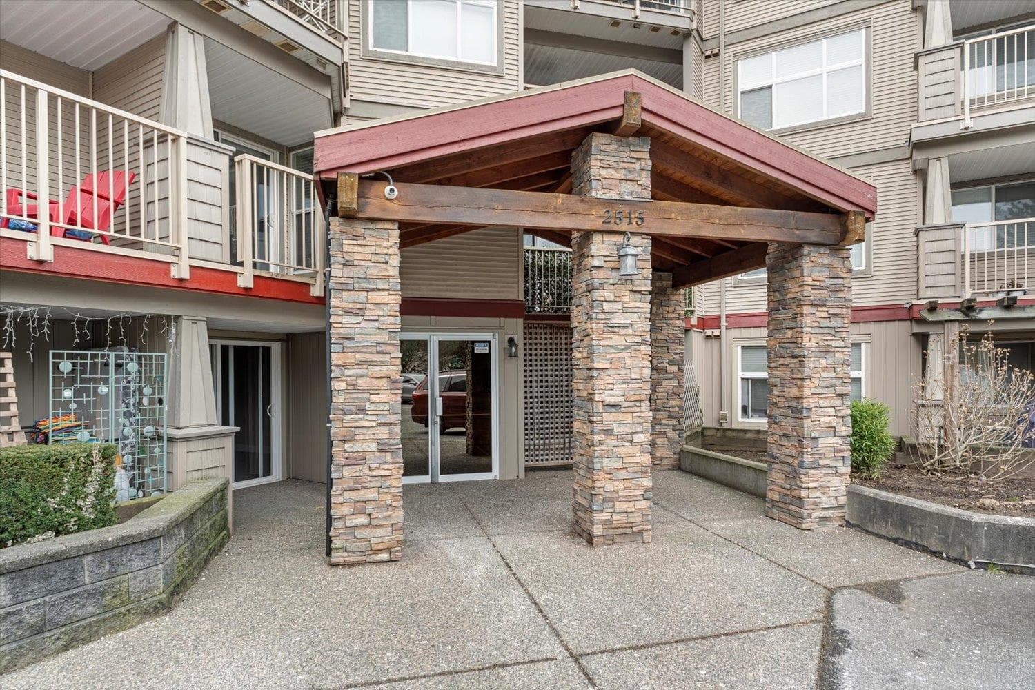 223 - 2515 Park Drive, Abbotsford, V2S 0B2 — photo 2