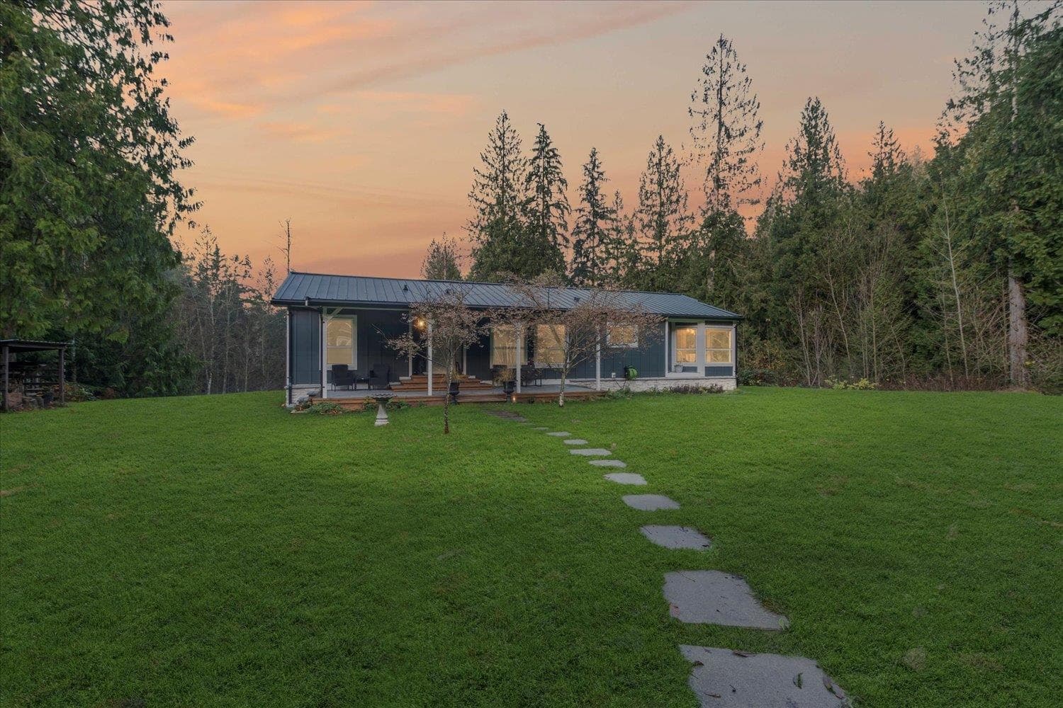 6800 Hinkley Road, Chilliwack, V4Z 1J4 — photo 2