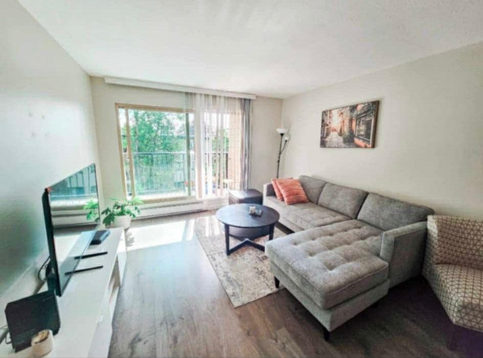 206 - 10438 148 Street, Surrey, V3R 8S9 — photo 1