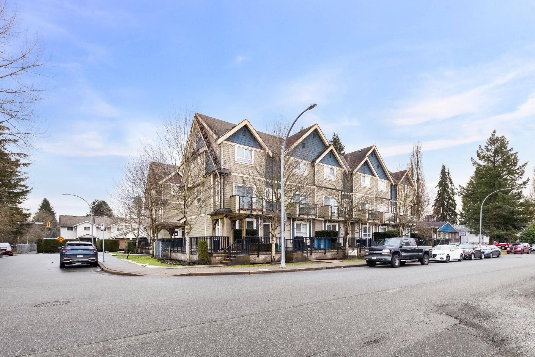 105 - 3488 Sefton Street, Port Coquitlam, V3B 3R2 — photo 1