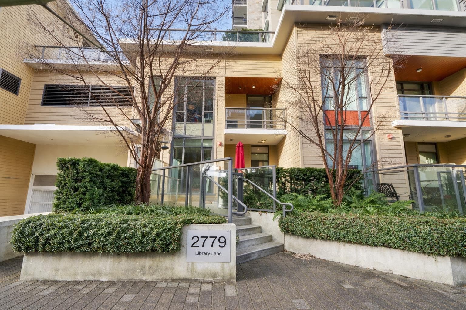 2779 Library Lane, North Vancouver, V7J 0C6 — photo 2
