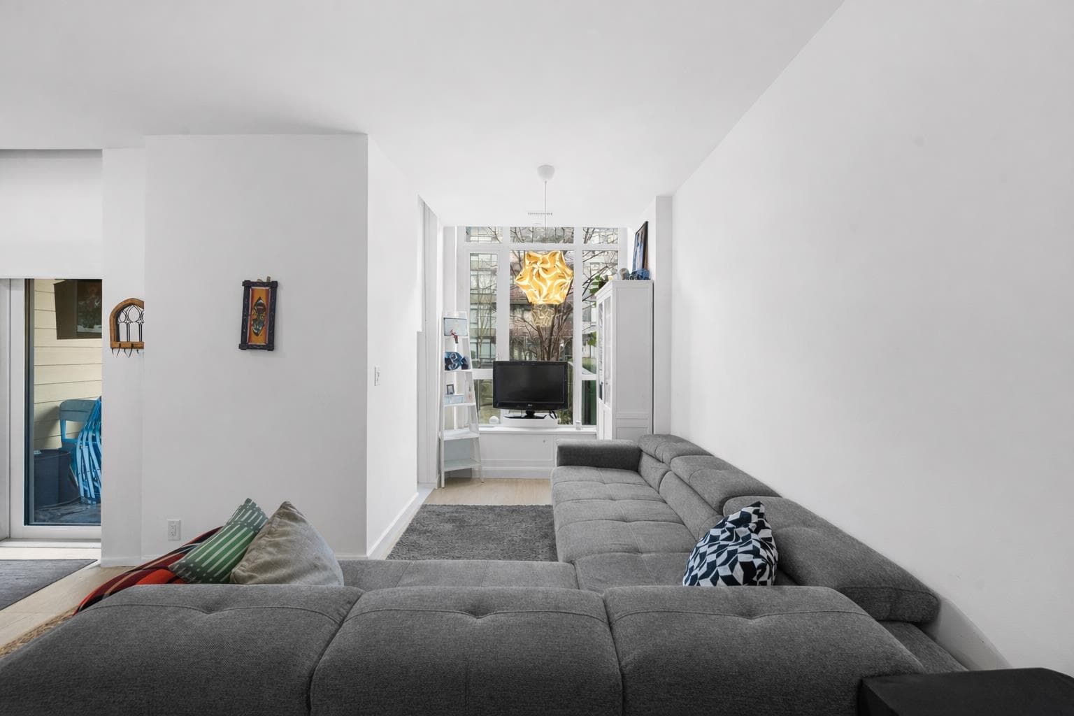 2779 Library Lane, North Vancouver, V7J 0C6 — photo 4