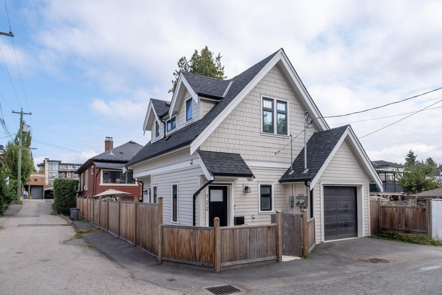 720 E 30th Avenue, Vancouver