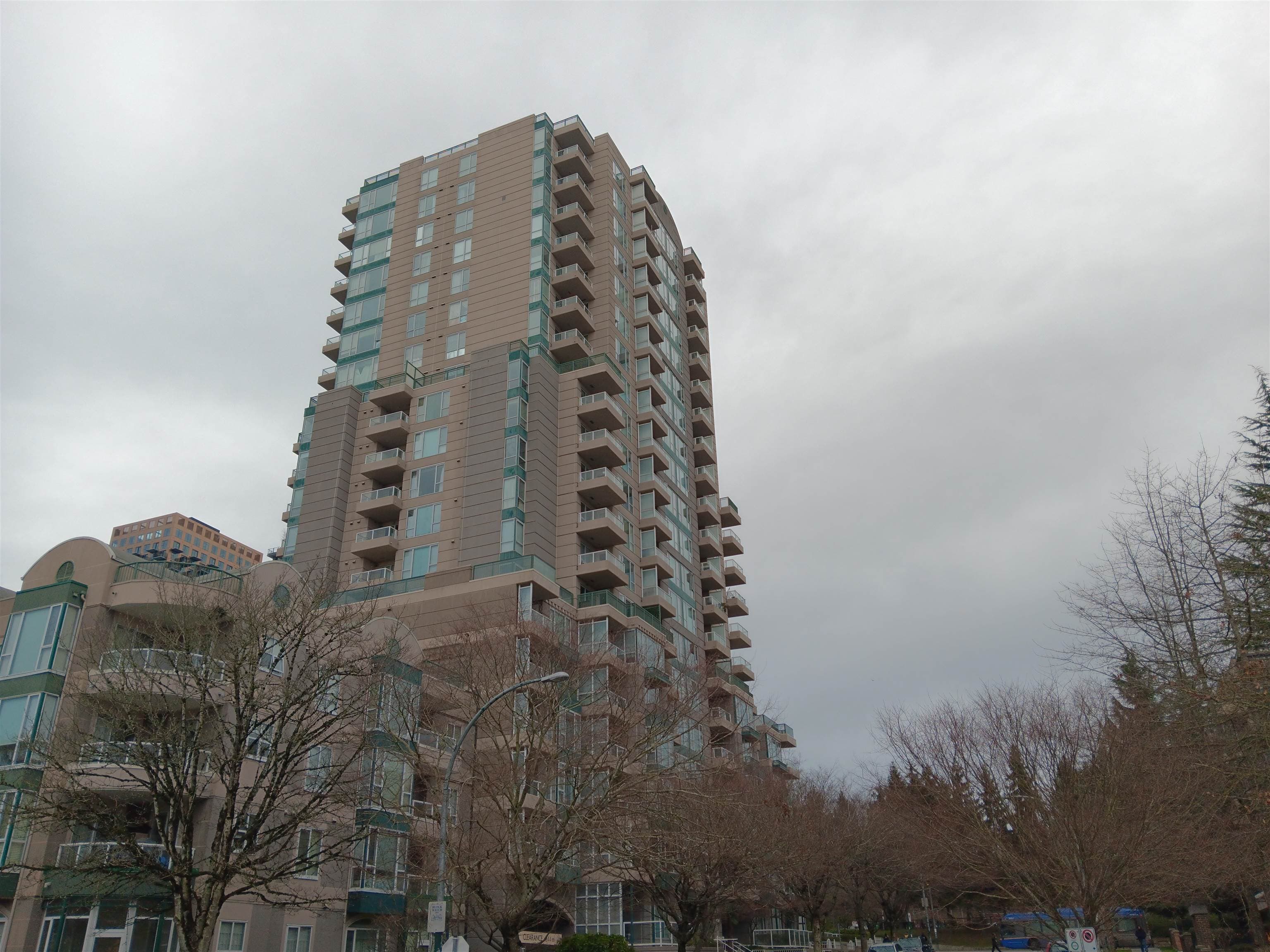 1203 - 5189 Gaston Street, Vancouver, V5R 6C7 — photo 1